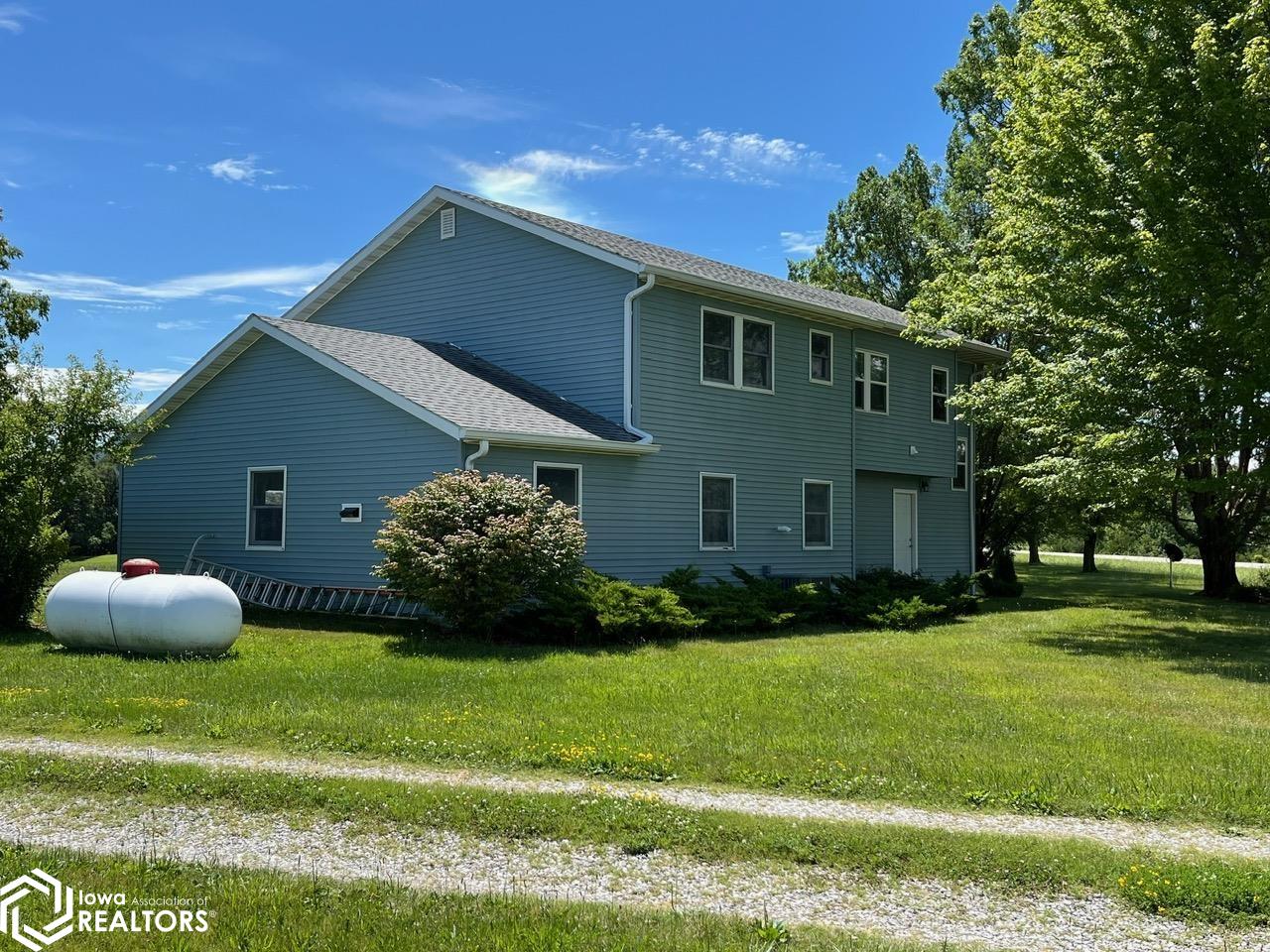 2503 Glasgow Road, Fairfield, Iowa image 4