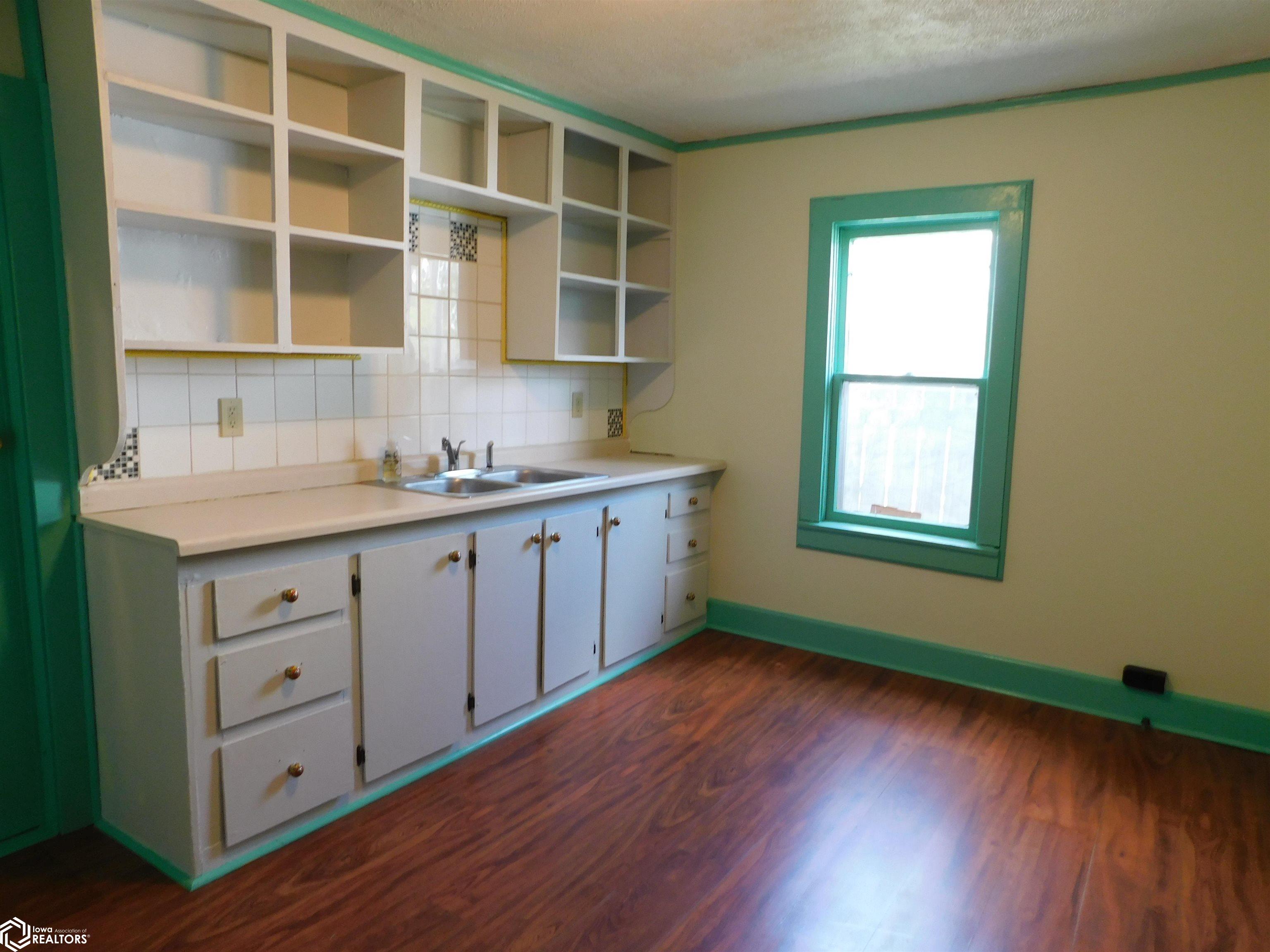 304 N Birch, Creston, Iowa image 11