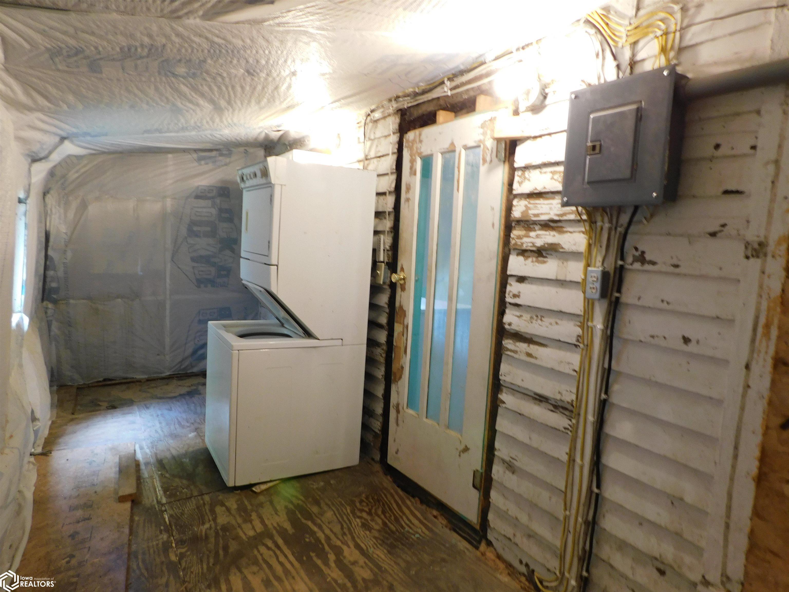304 N Birch, Creston, Iowa image 14
