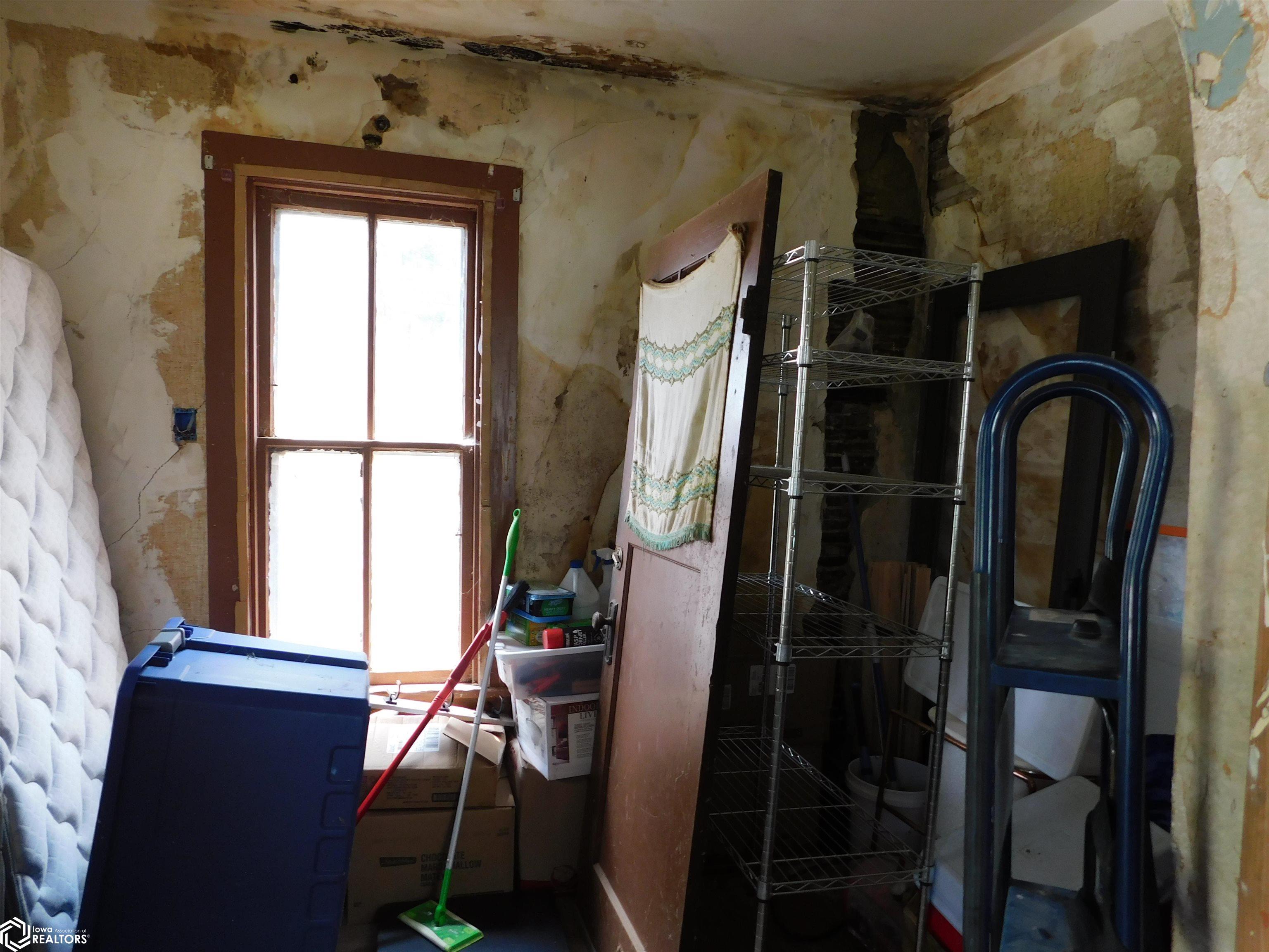 304 N Birch, Creston, Iowa image 19