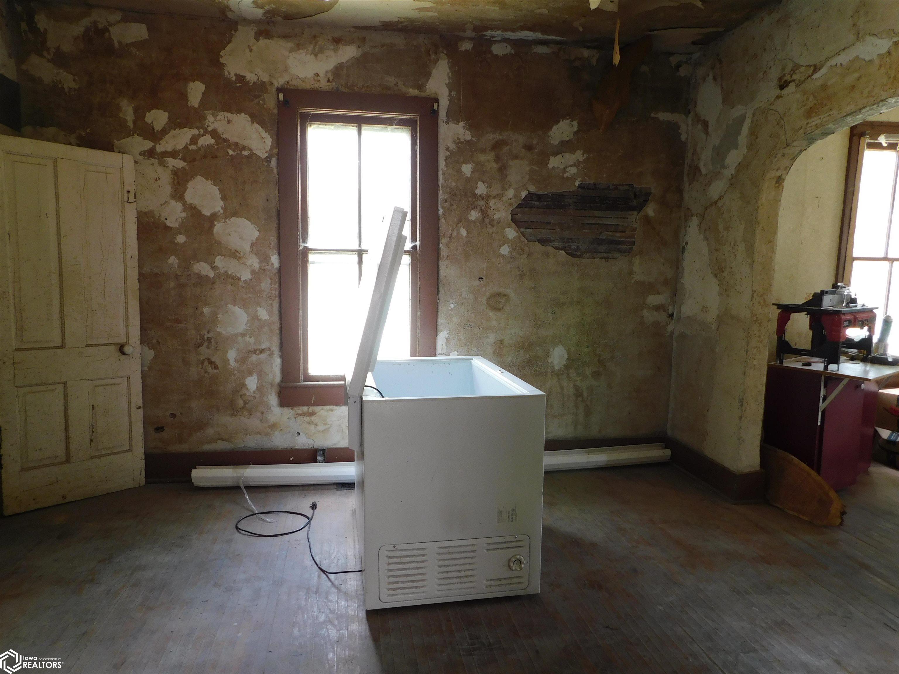 304 N Birch, Creston, Iowa image 20