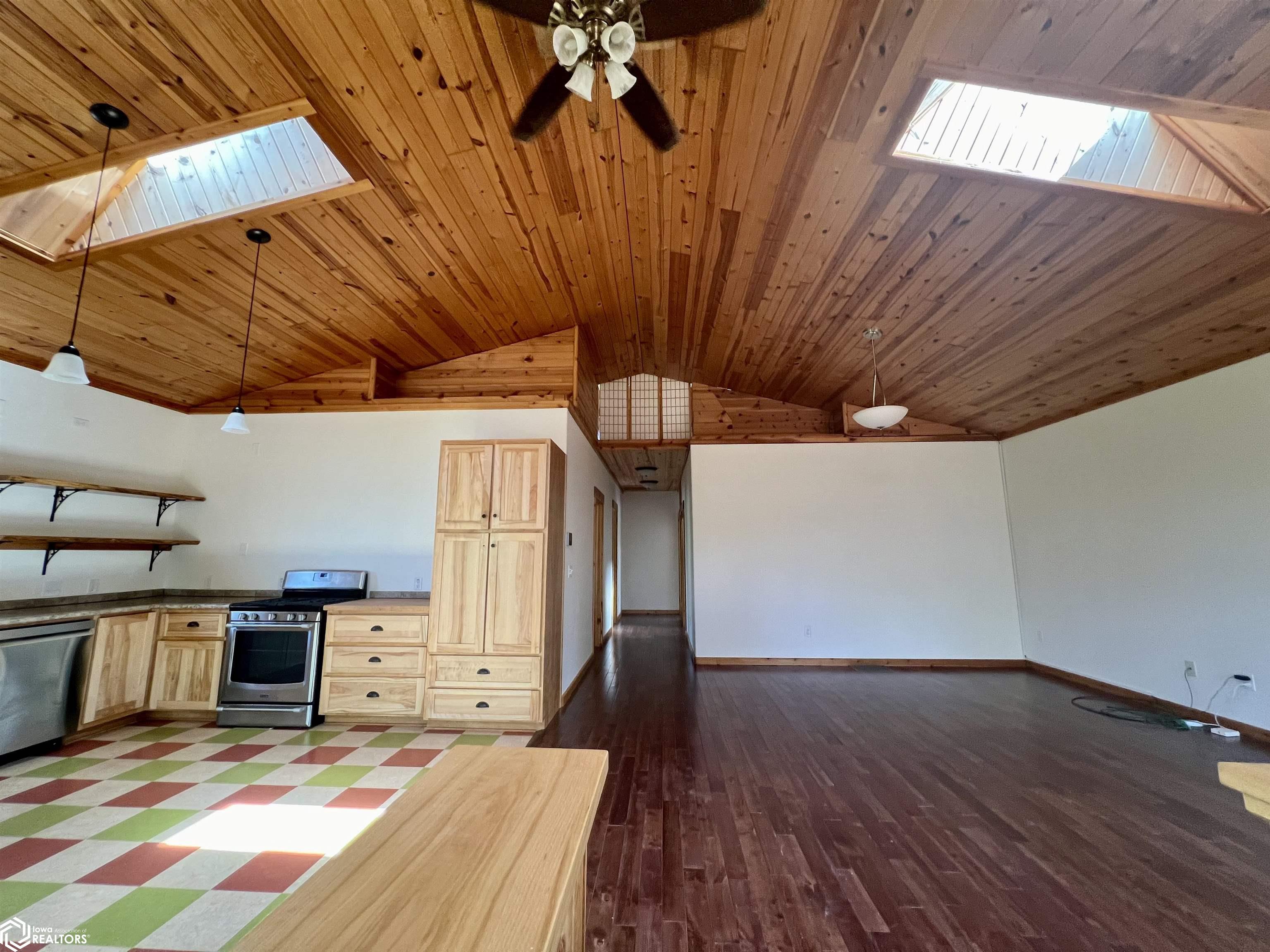 2309 Kale Boulevard, Fairfield, Iowa image 18