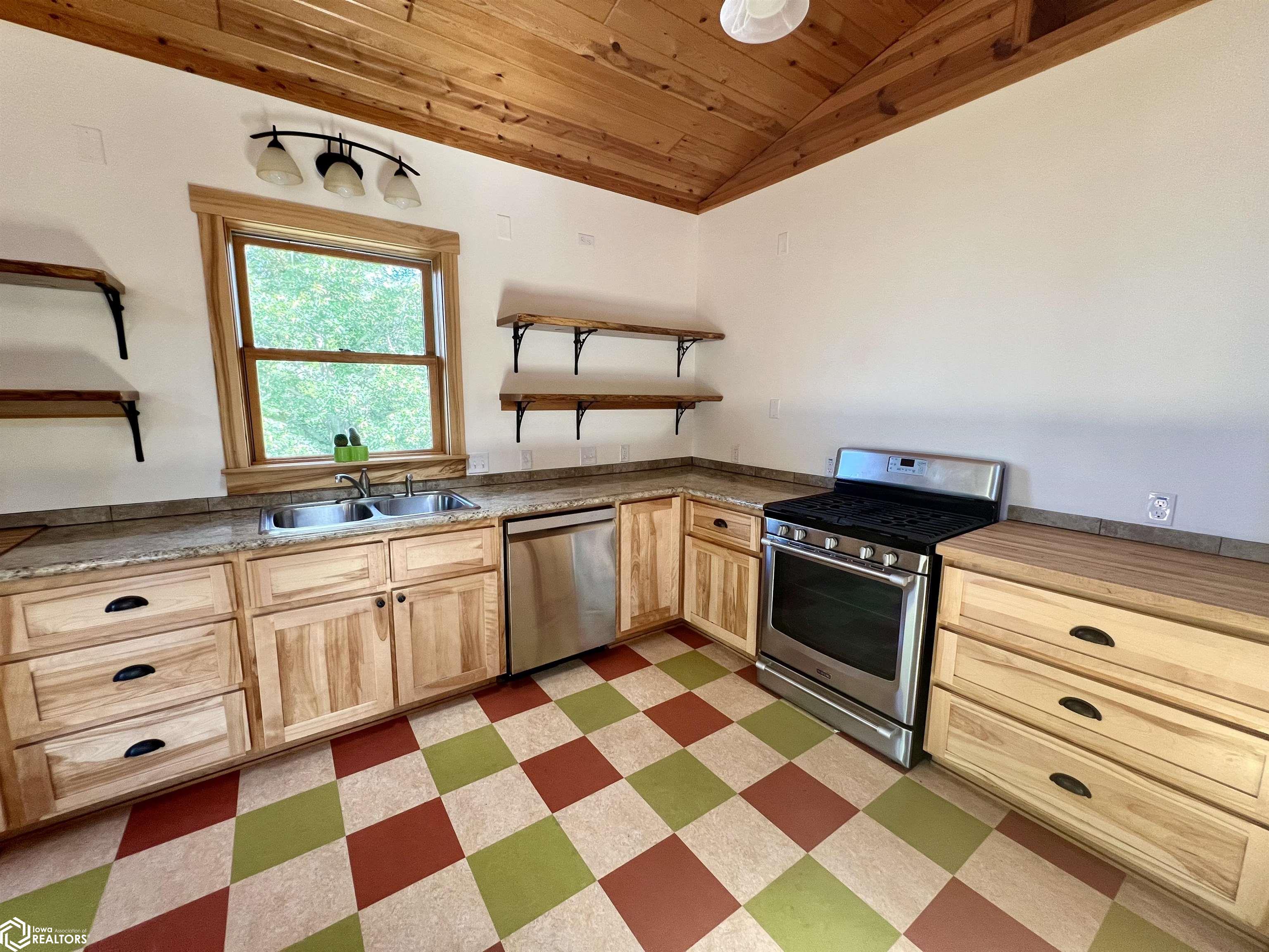 2309 Kale Boulevard, Fairfield, Iowa image 22