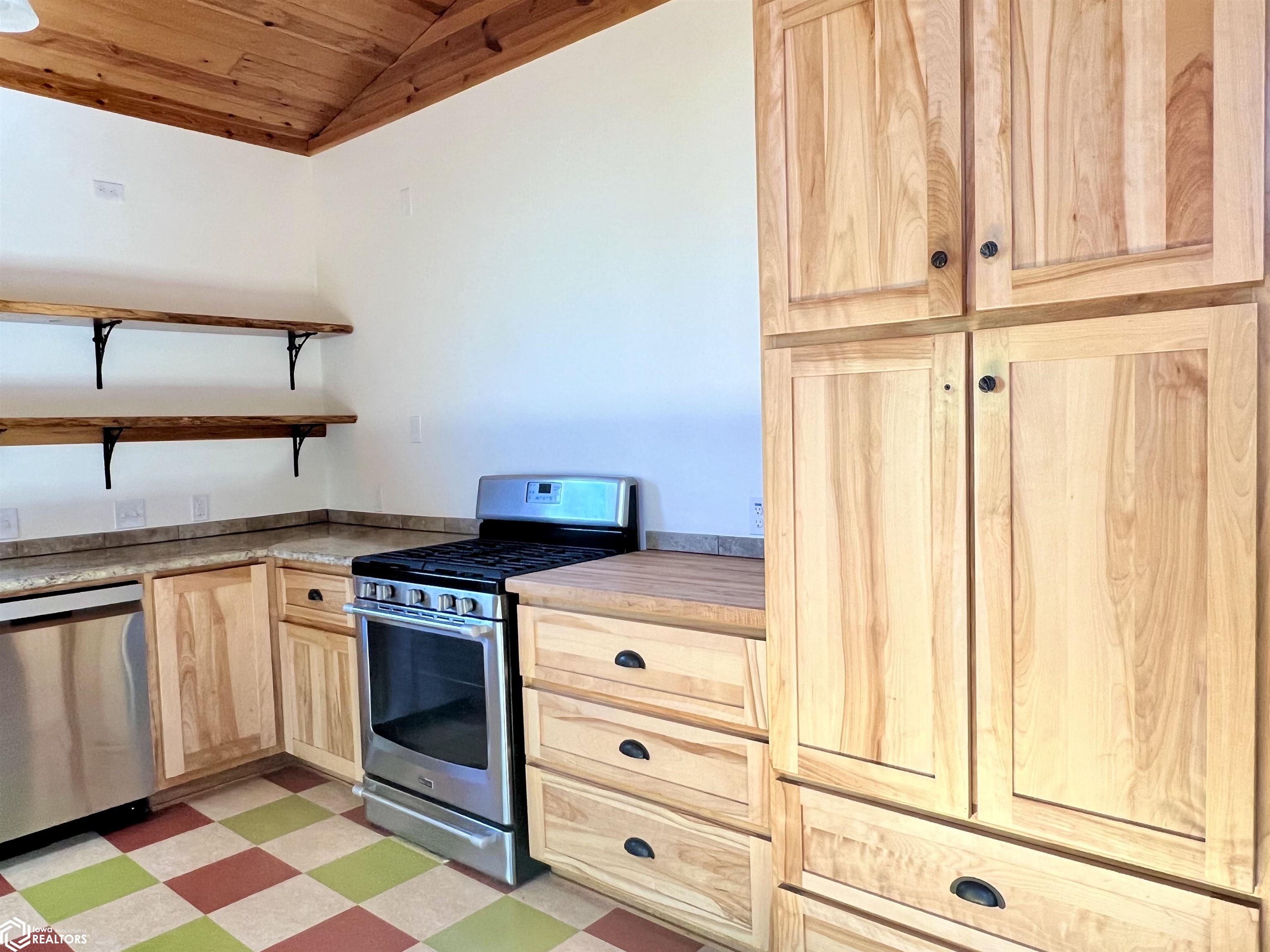 2309 Kale Boulevard, Fairfield, Iowa image 23