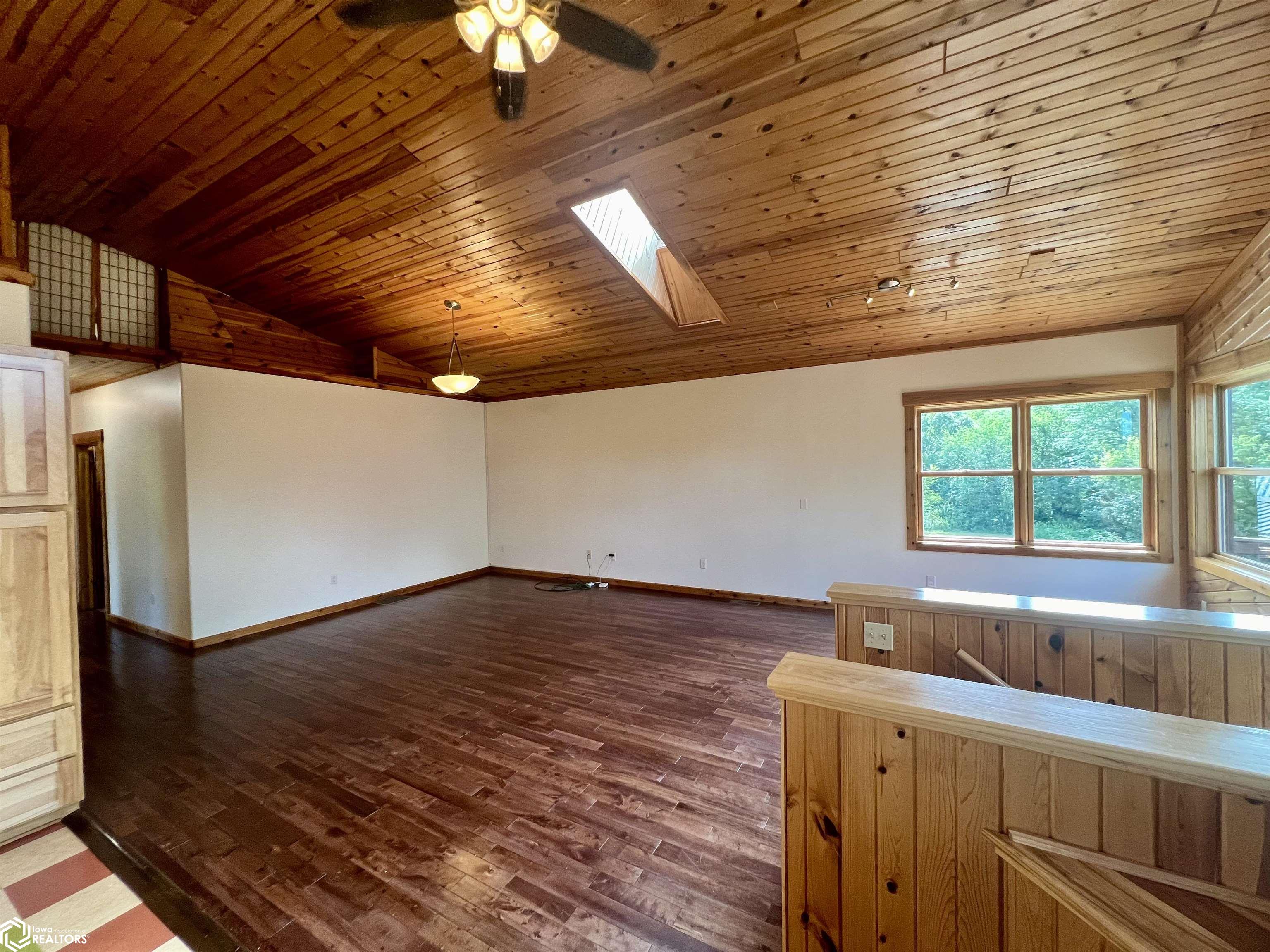 2309 Kale Boulevard, Fairfield, Iowa image 35