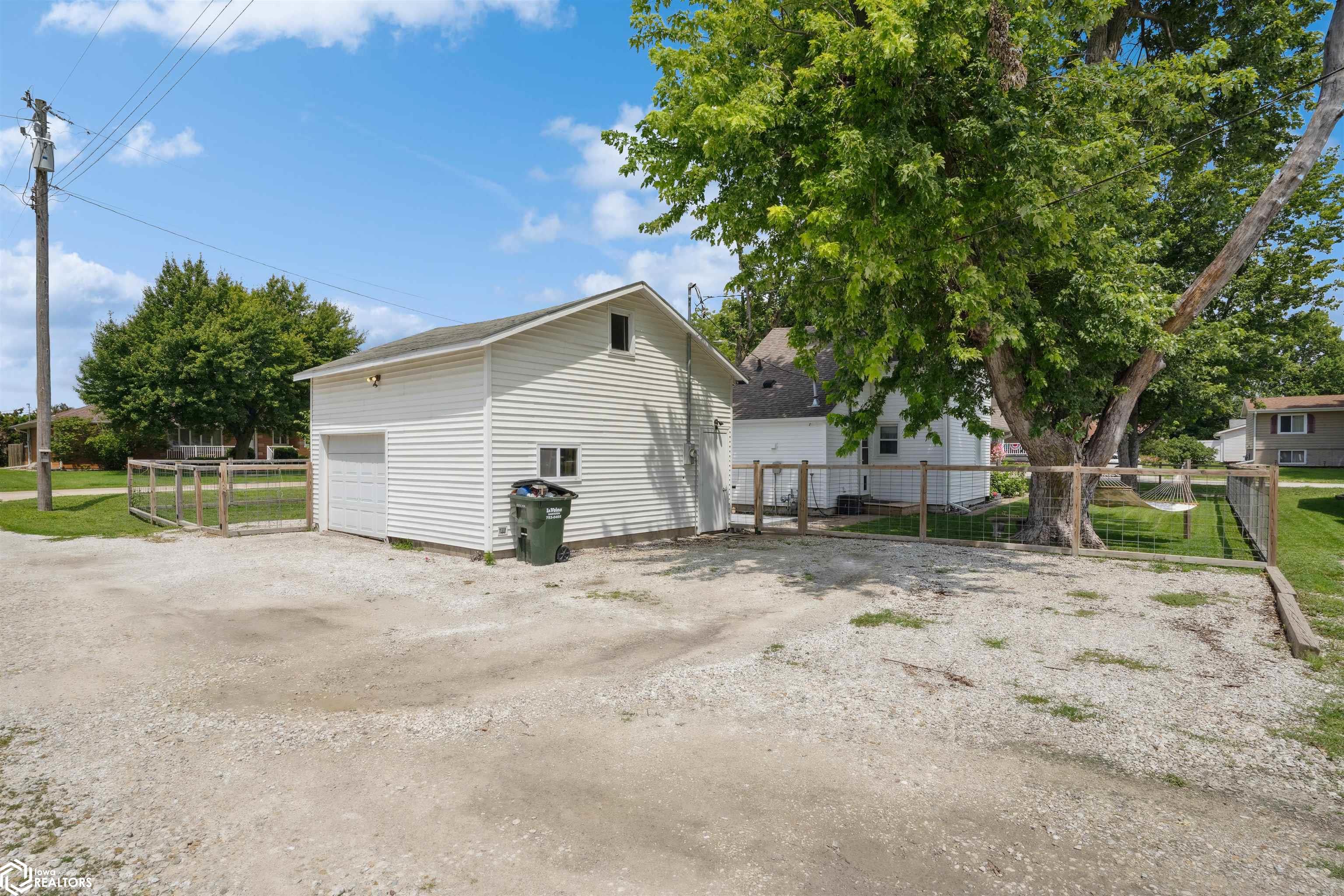 204 Middle Street, Mediapolis, Iowa image 20