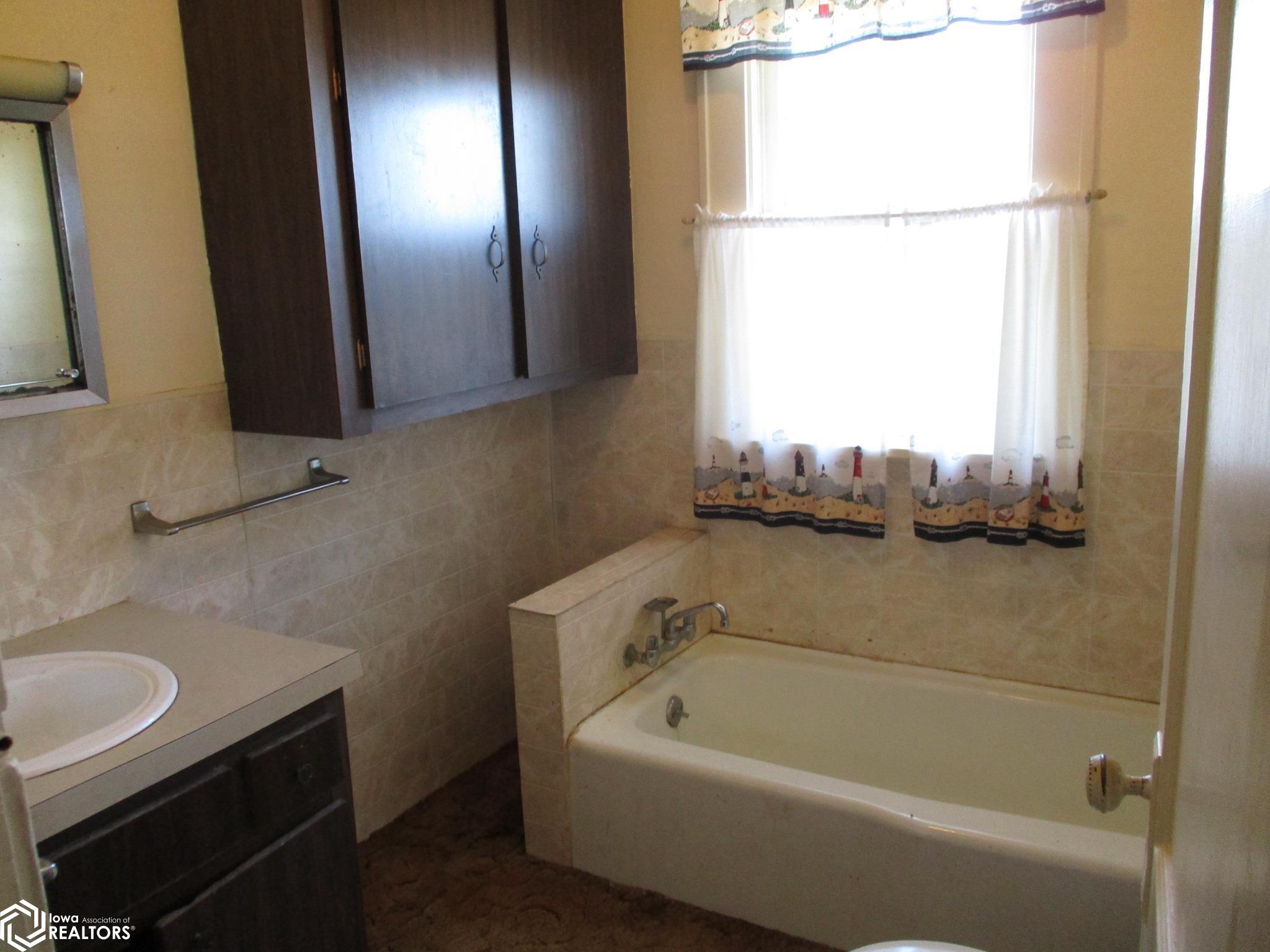 2975 275th Street, Clutier, Iowa image 26