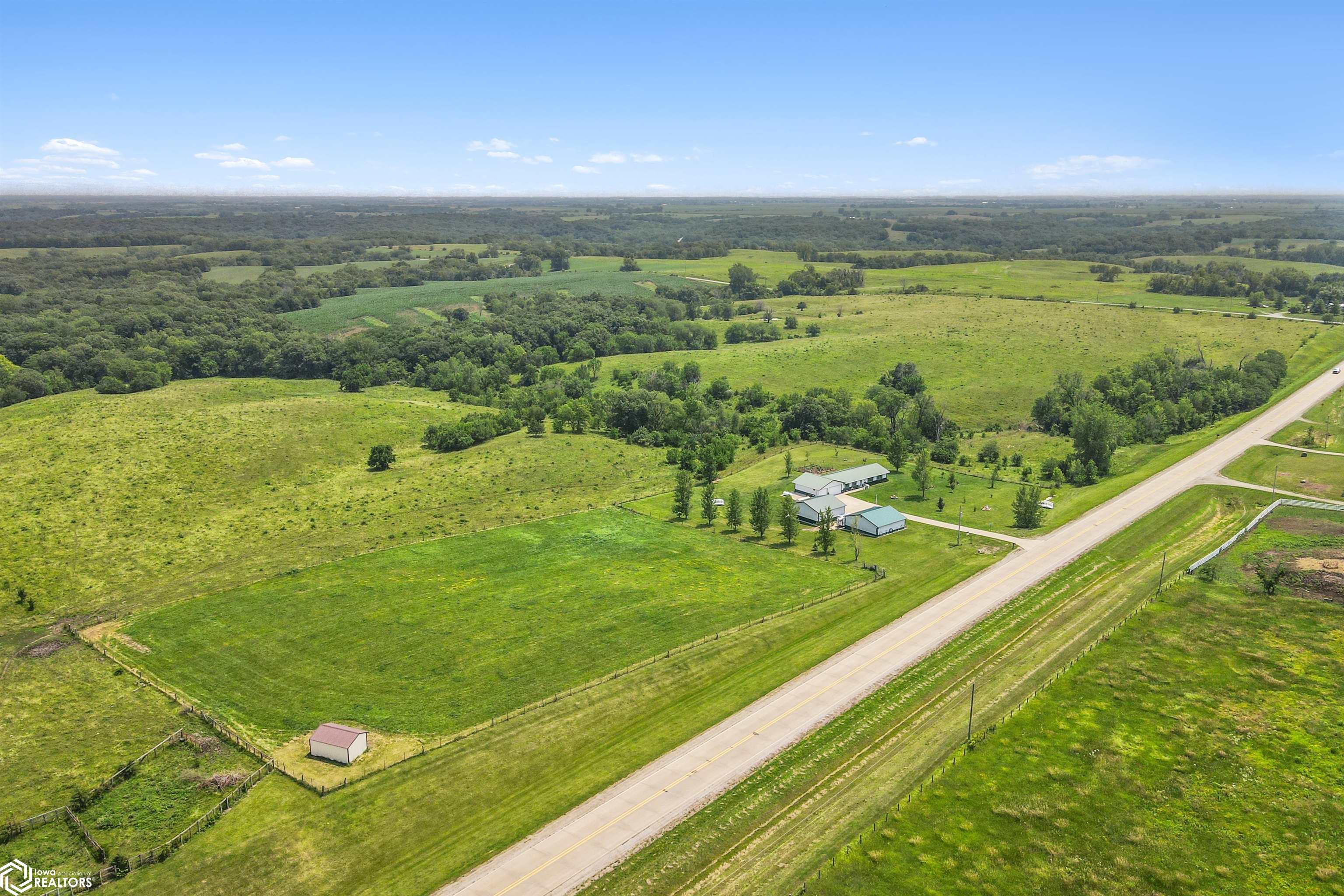 2370 520th Avenue, Melrose, Iowa image 34