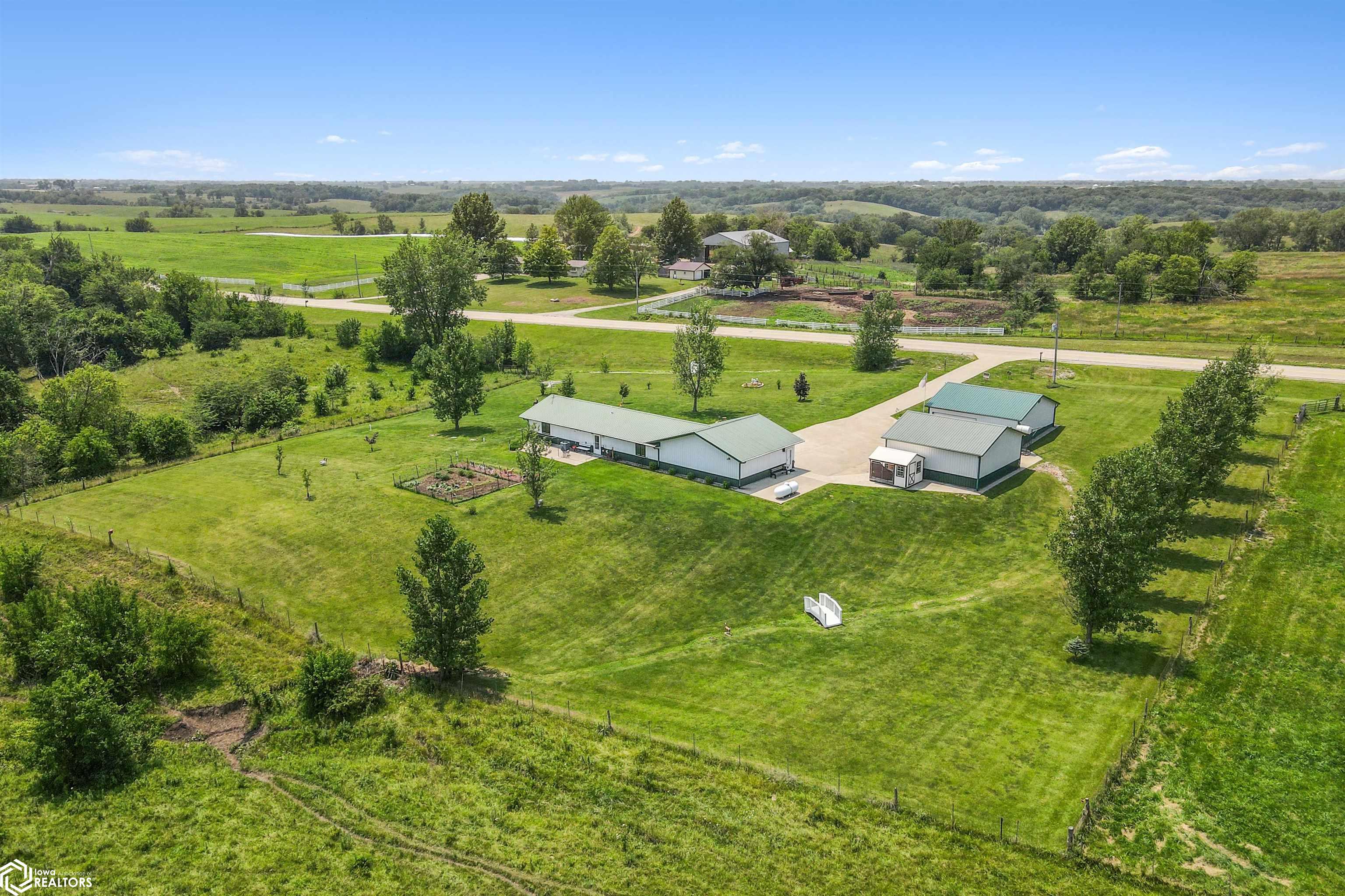 2370 520th Avenue, Melrose, Iowa image 39