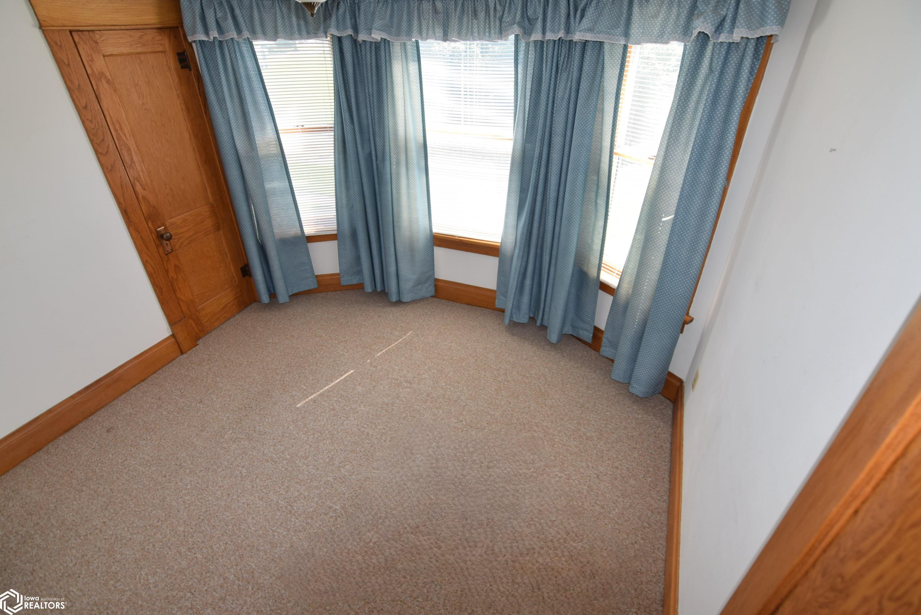 201 N Hewett Avenue, Eagle Grove, Iowa image 23