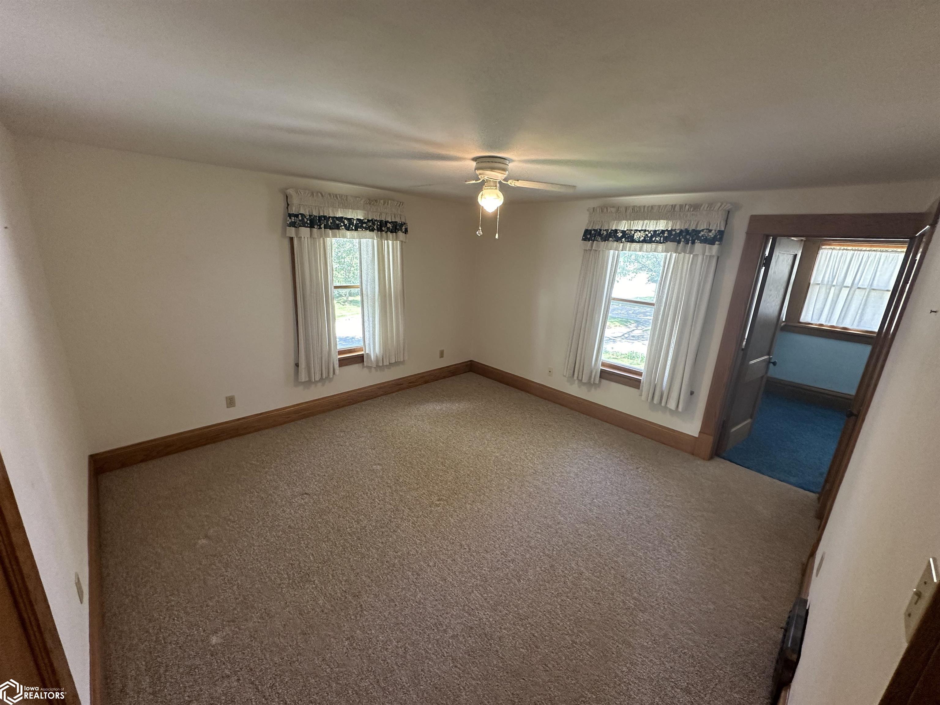 201 N Hewett Avenue, Eagle Grove, Iowa image 25