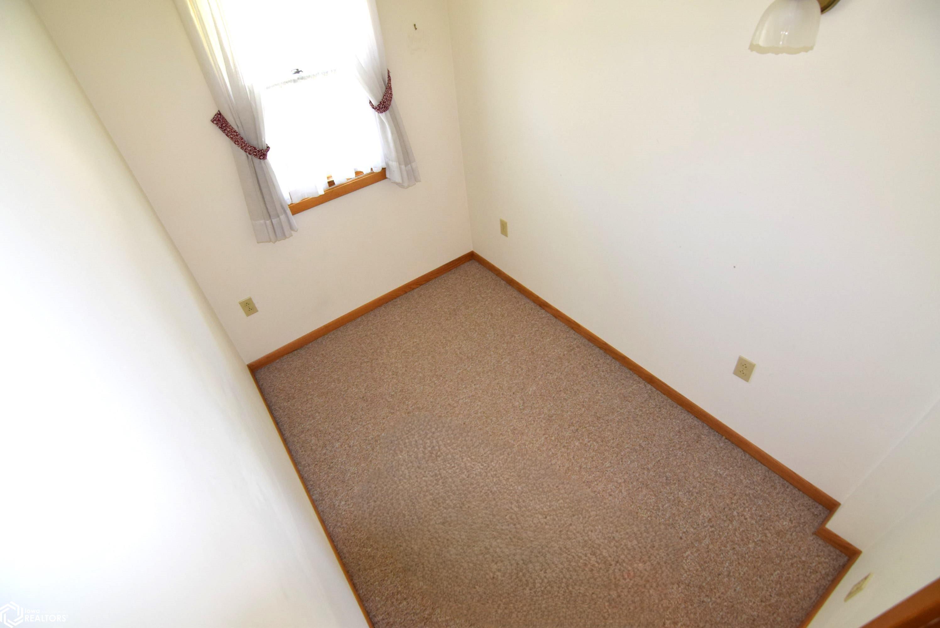 201 N Hewett Avenue, Eagle Grove, Iowa image 29