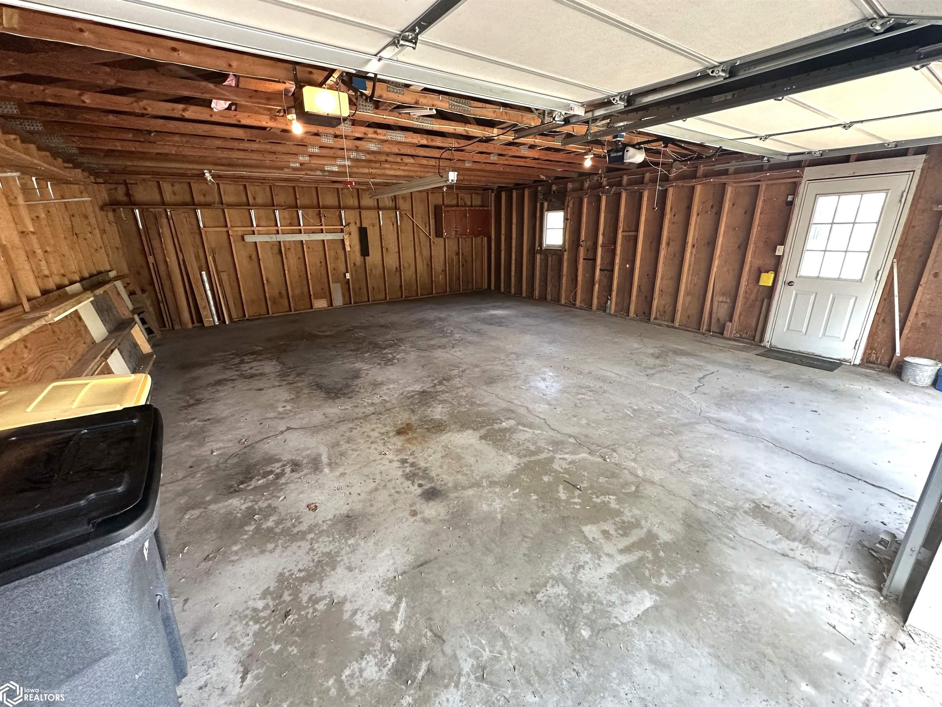 201 N Hewett Avenue, Eagle Grove, Iowa image 35