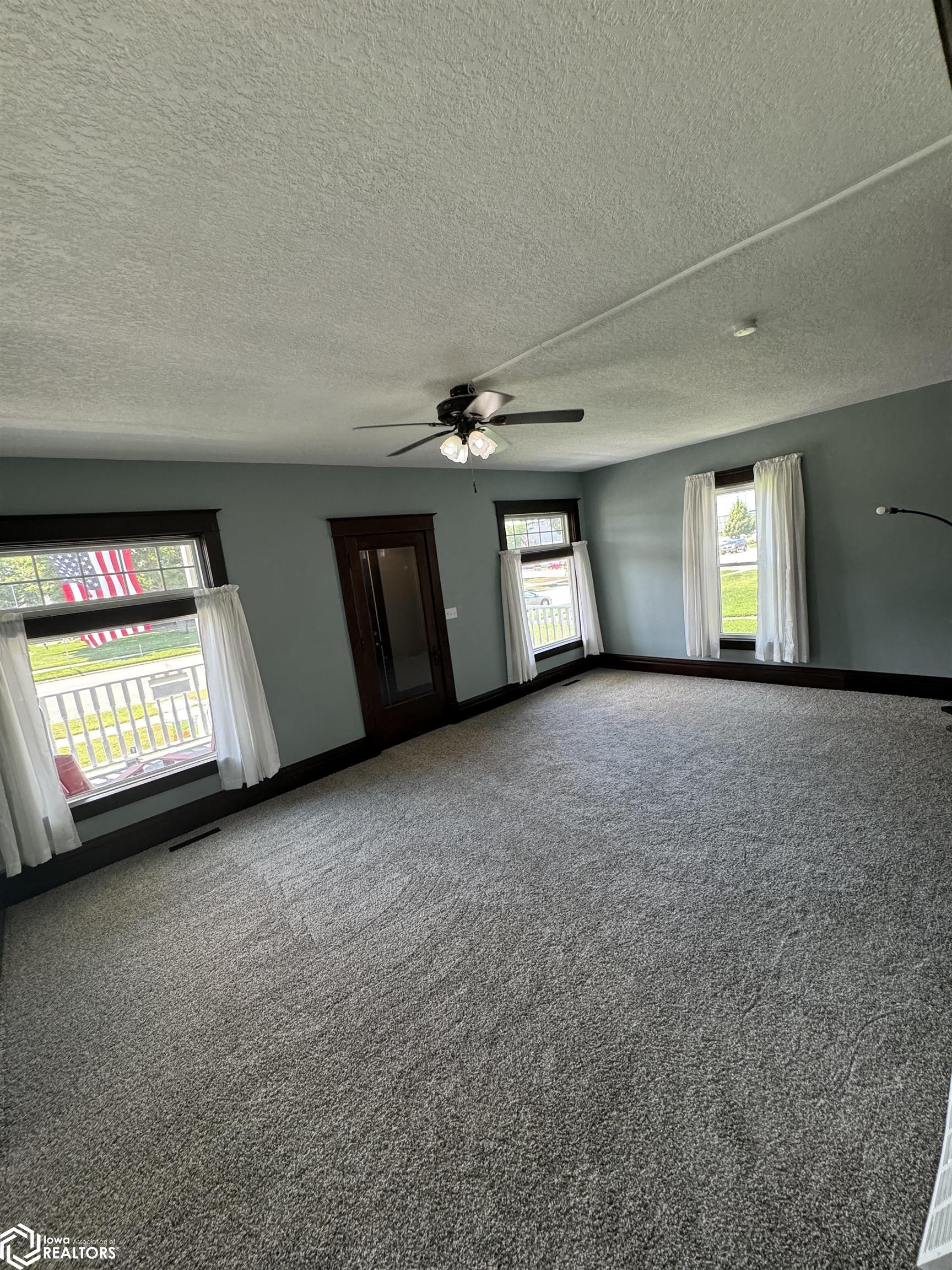 132 2nd Street, Mason City, Iowa image 23