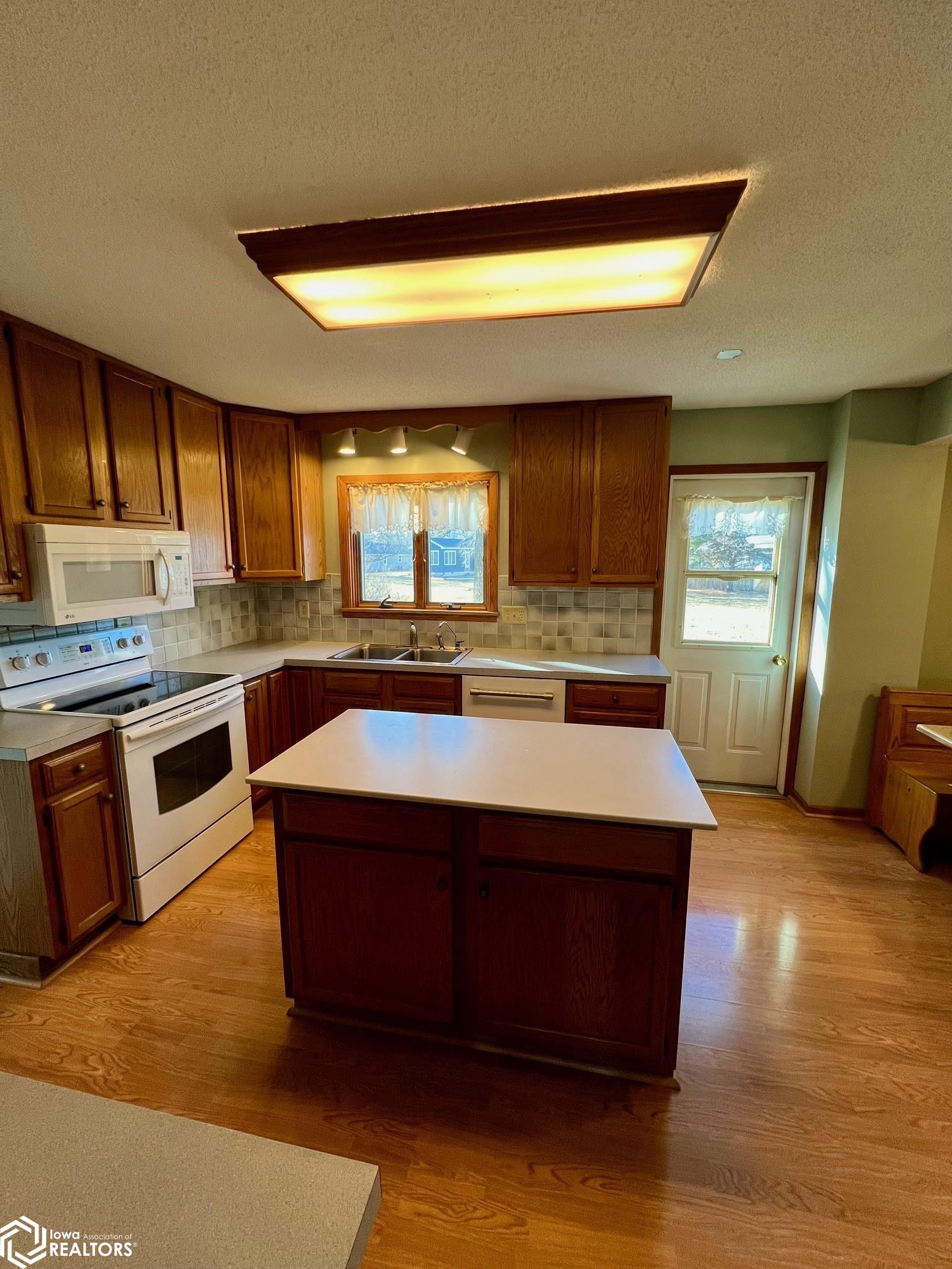 508 Maple Lane, Clarion, Iowa image 19