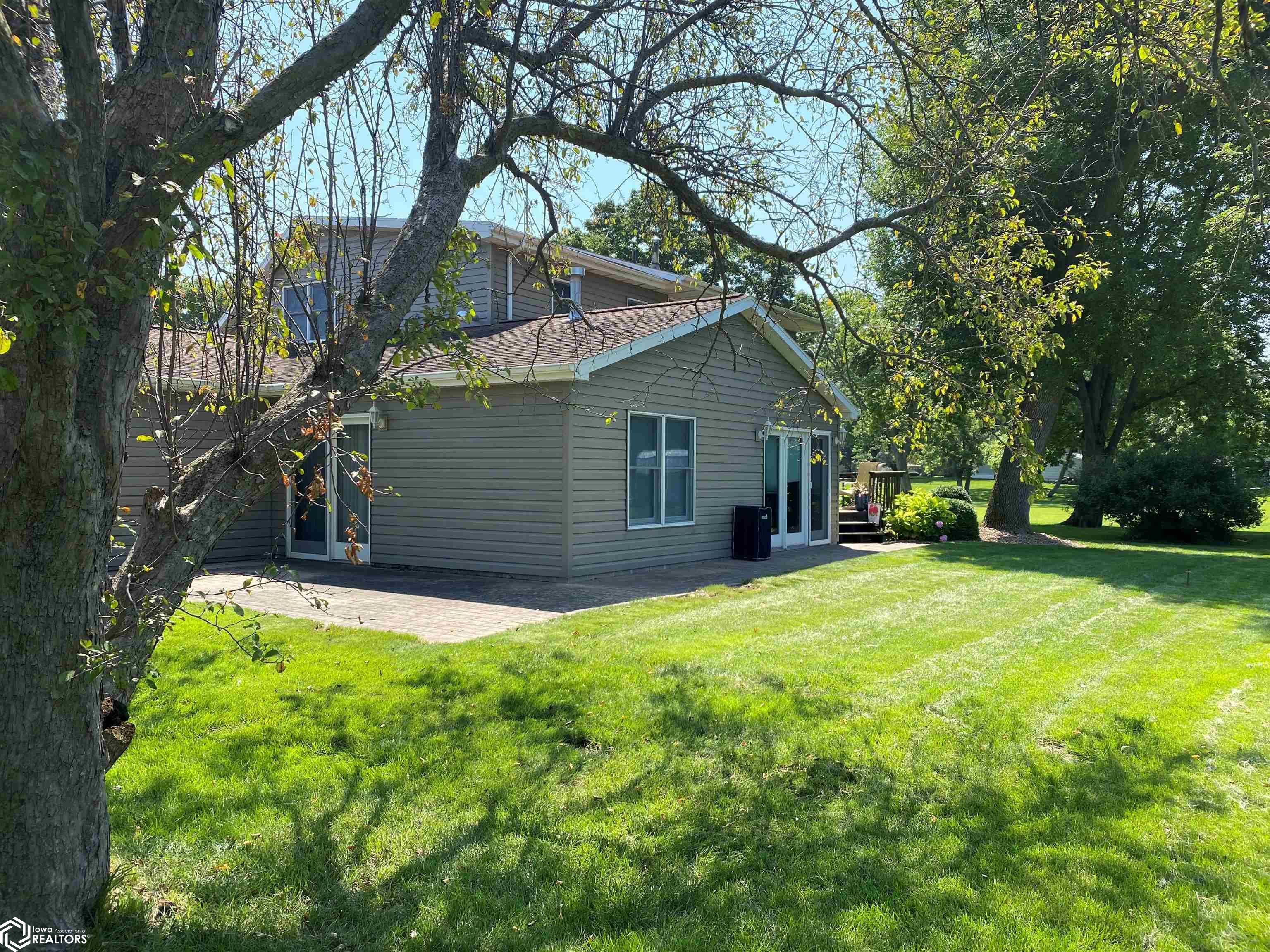 508 Maple Lane, Clarion, Iowa image 4