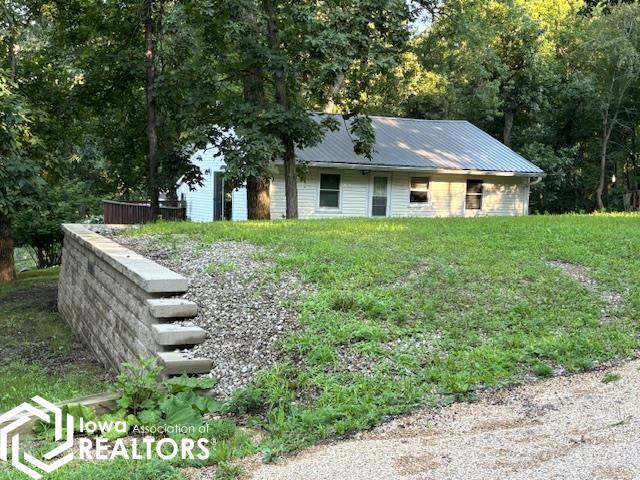 6182-6181 NE Lakeshore Drive, Brooklyn, Iowa image 2