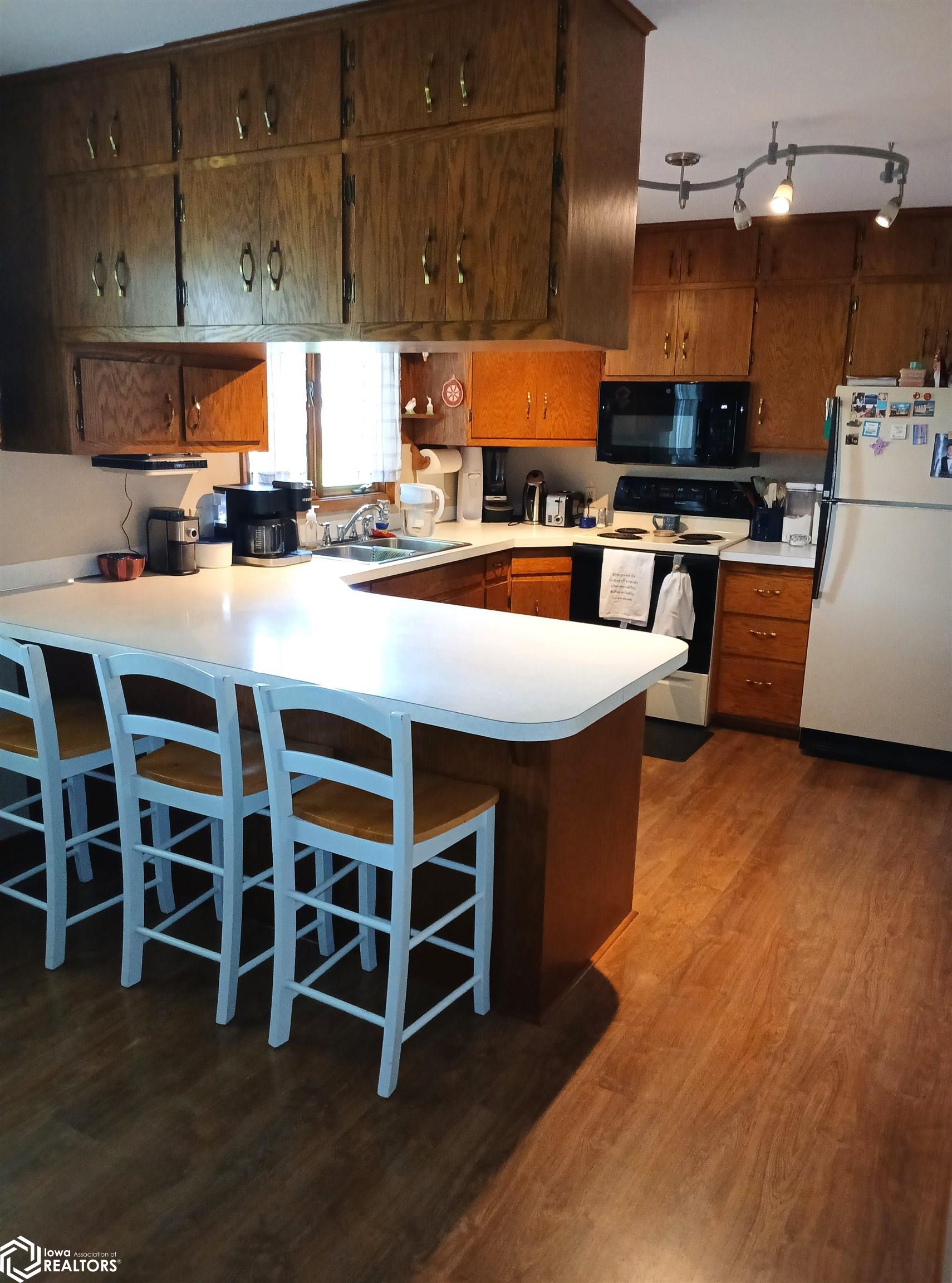 Nice sized Kitchen with ample storage and counter space