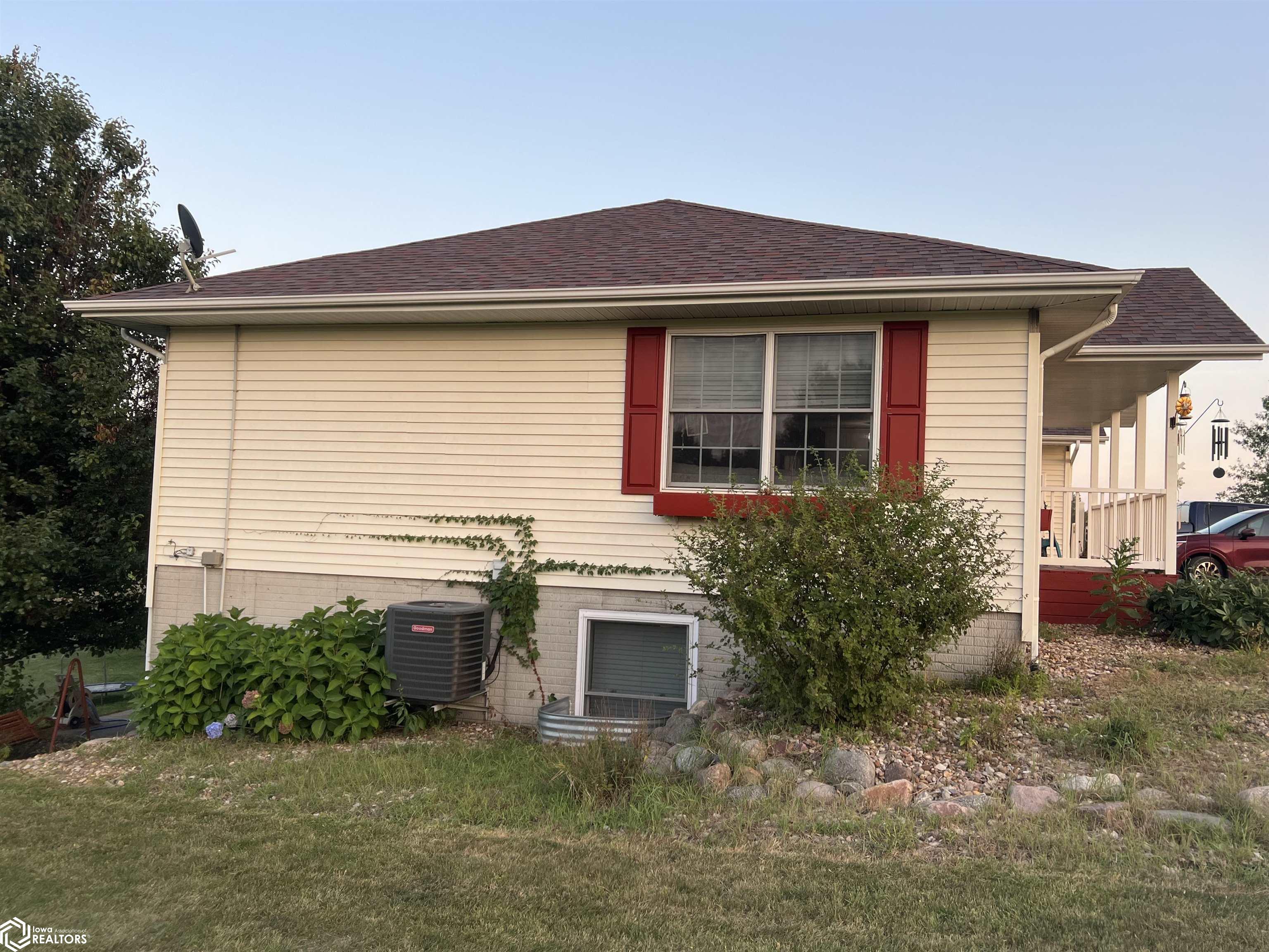 12262 Parkside Drive, Moravia, Iowa image 7