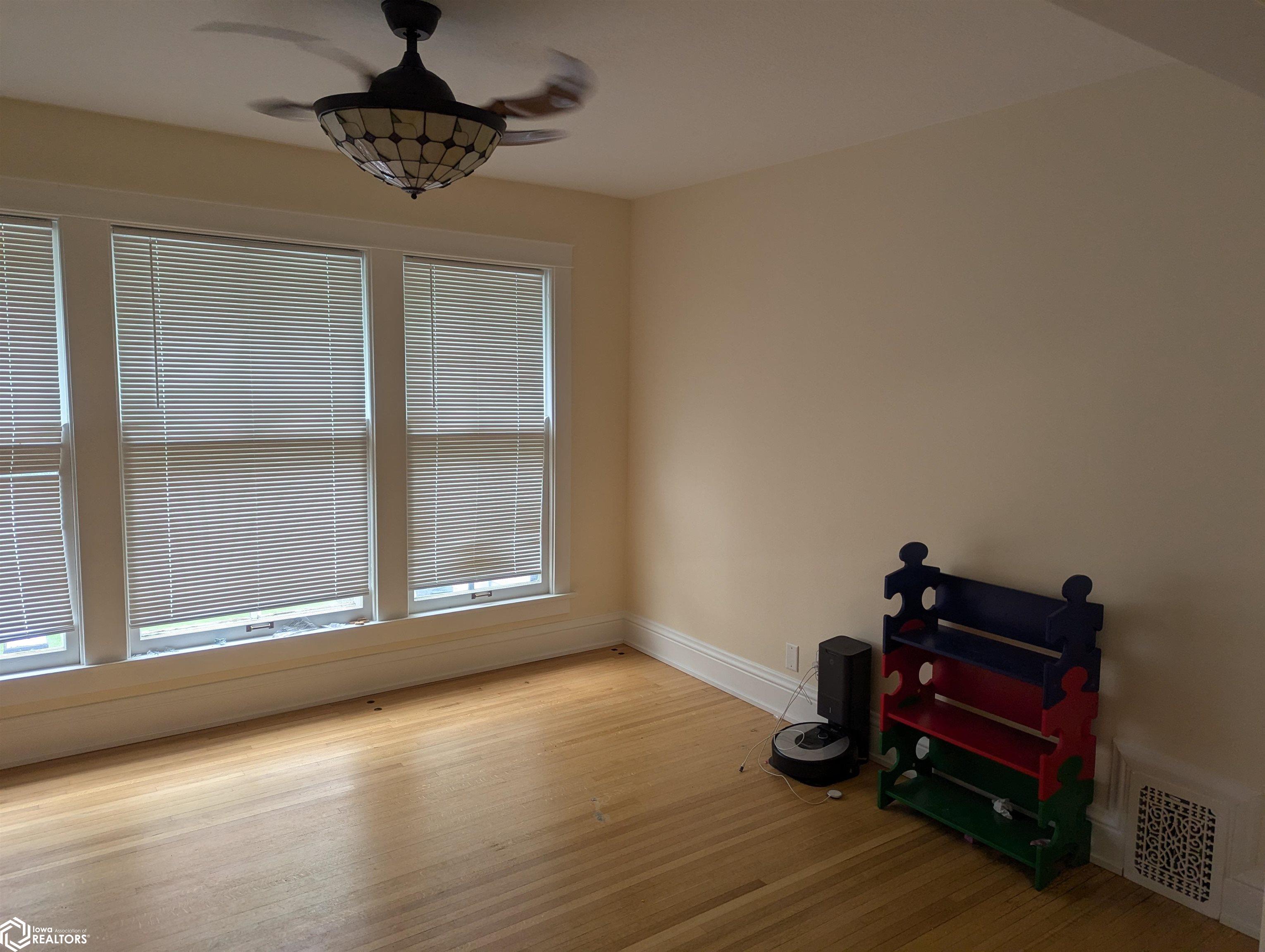 720 N. Thorington, Algona, Iowa image 35
