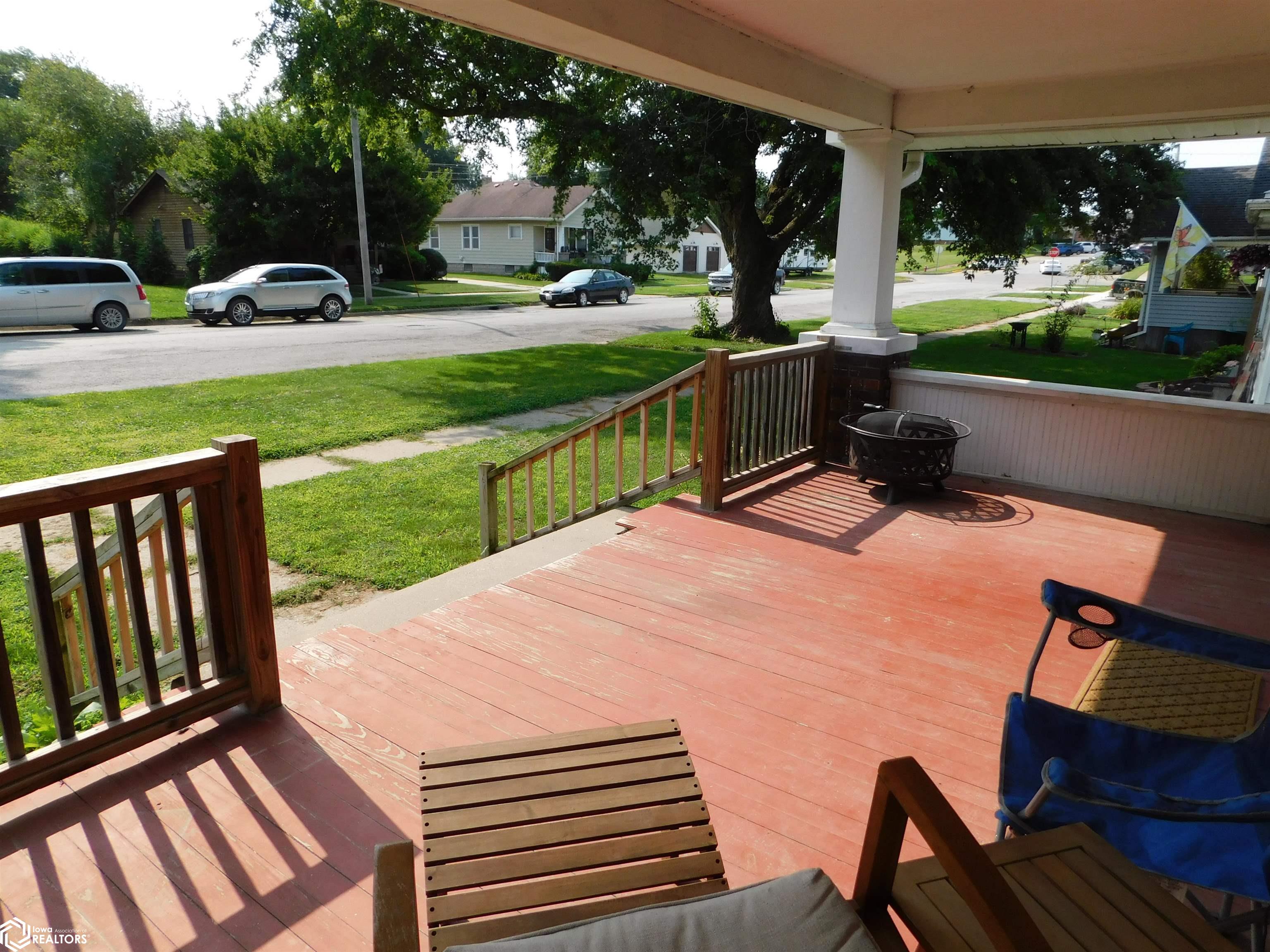 408 N Pine Street, Creston, Iowa image 4