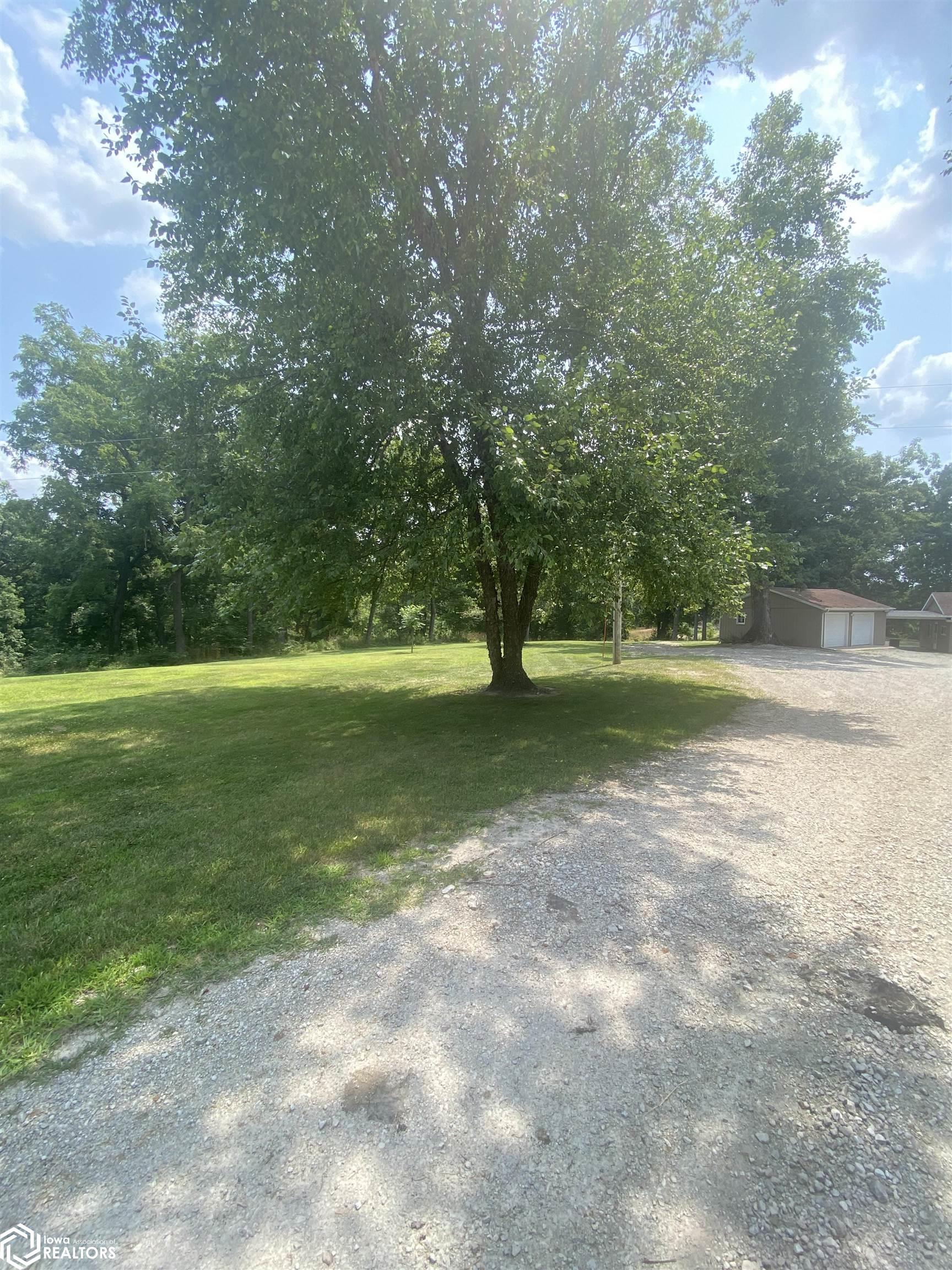 2264 227th, Donnellson, Iowa image 27