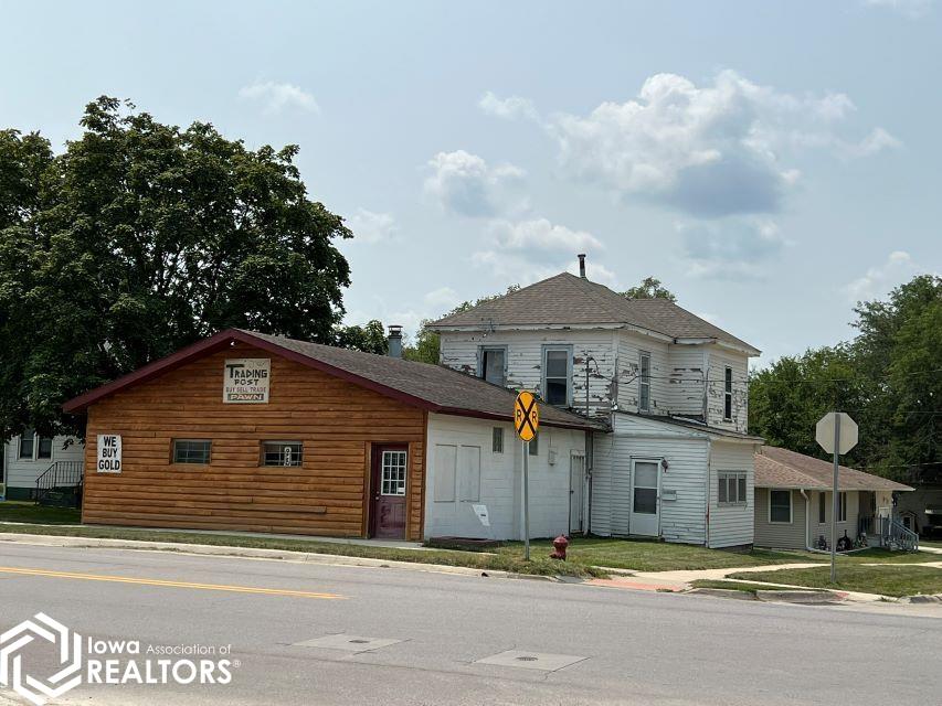 108 W Clay Street, Osceola, Iowa 50213, ,Commercial (5+ Units),For Sale,Clay,6319655