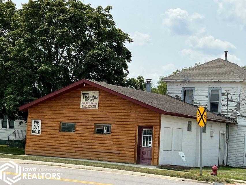 108 W Clay Street, Osceola, Iowa 50213, ,Commercial (5+ Units),For Sale,Clay,6319655