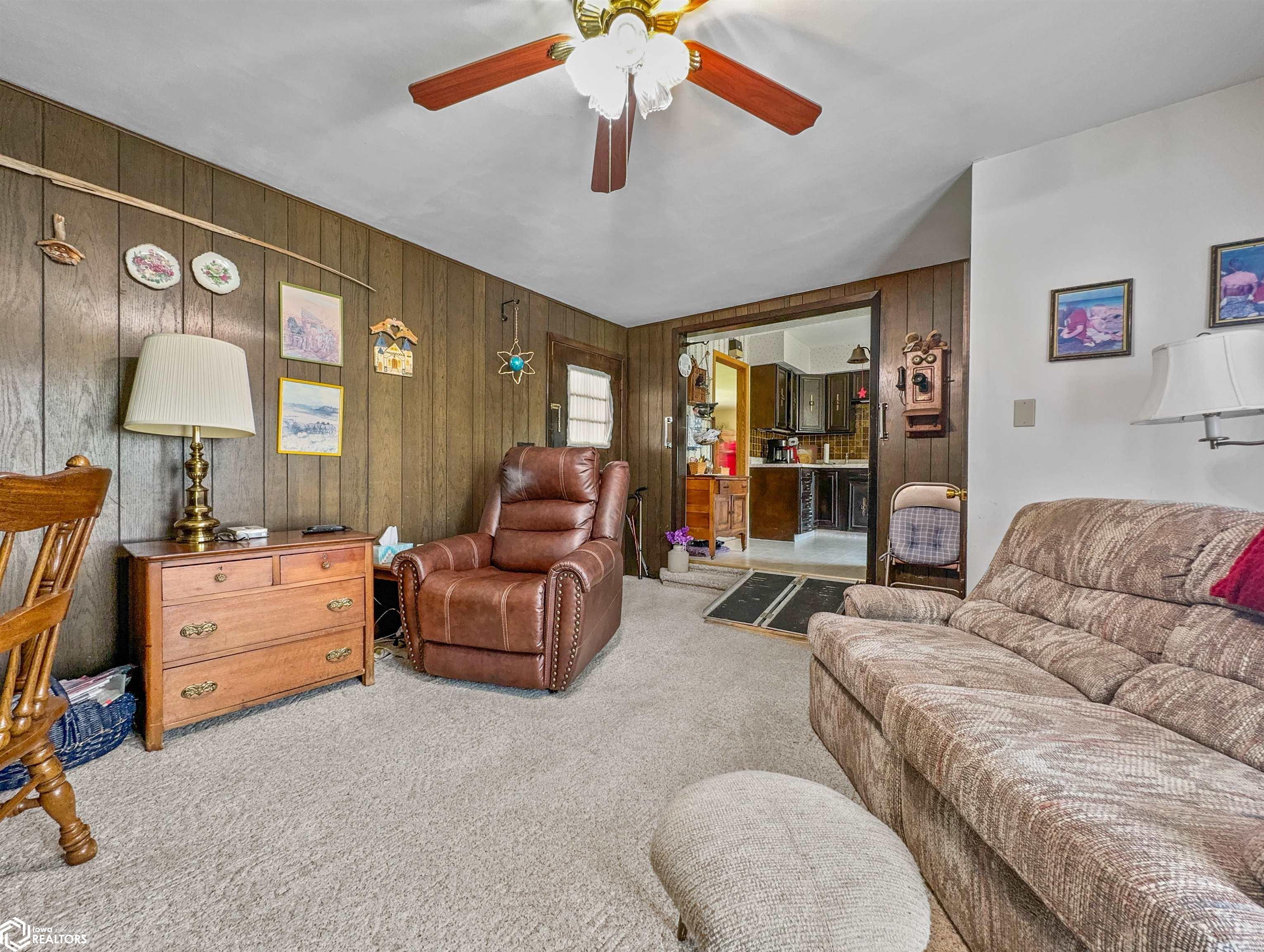 410 10th Street, Hampton, Iowa image 12