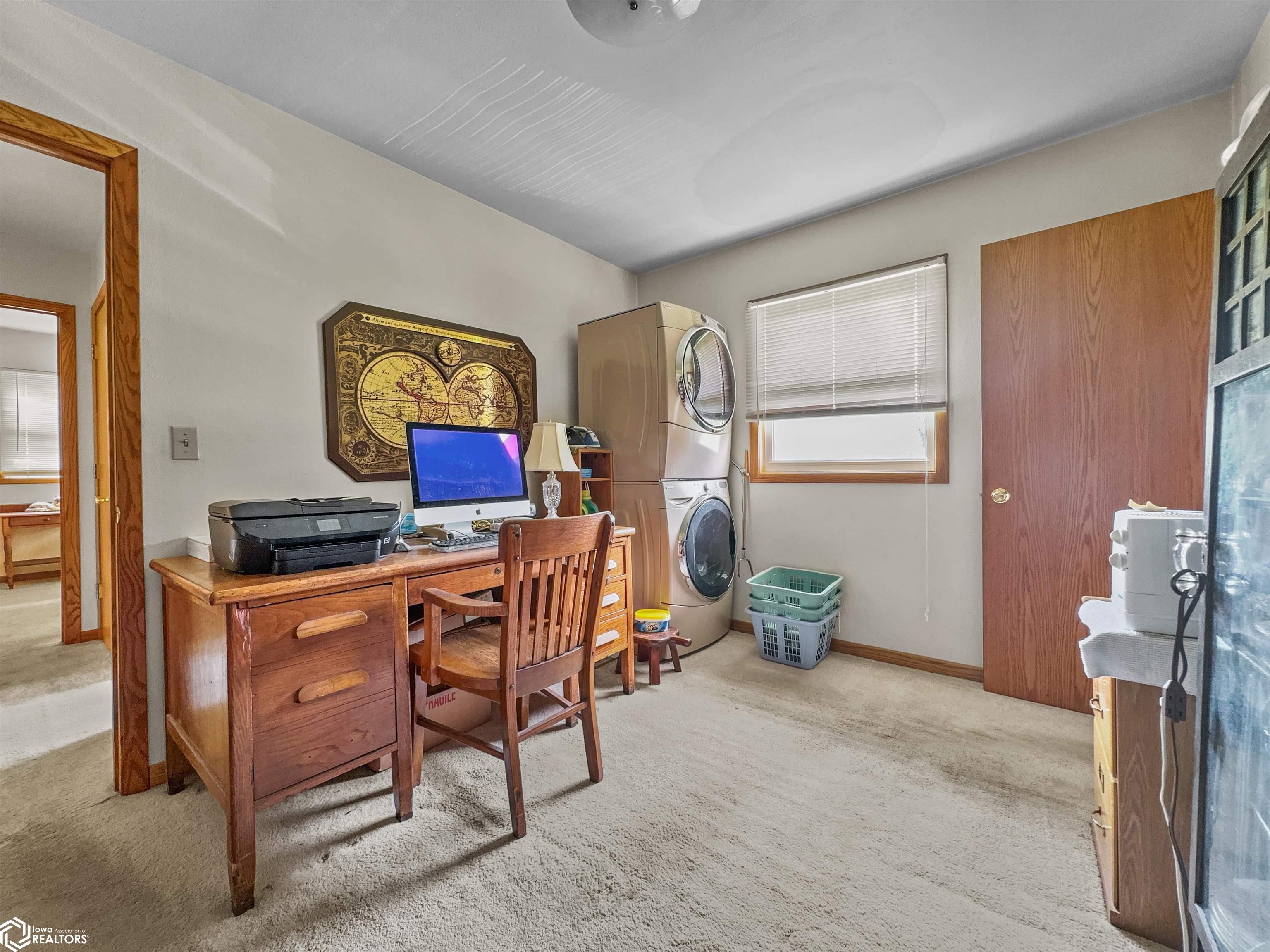 410 10th Street, Hampton, Iowa image 17
