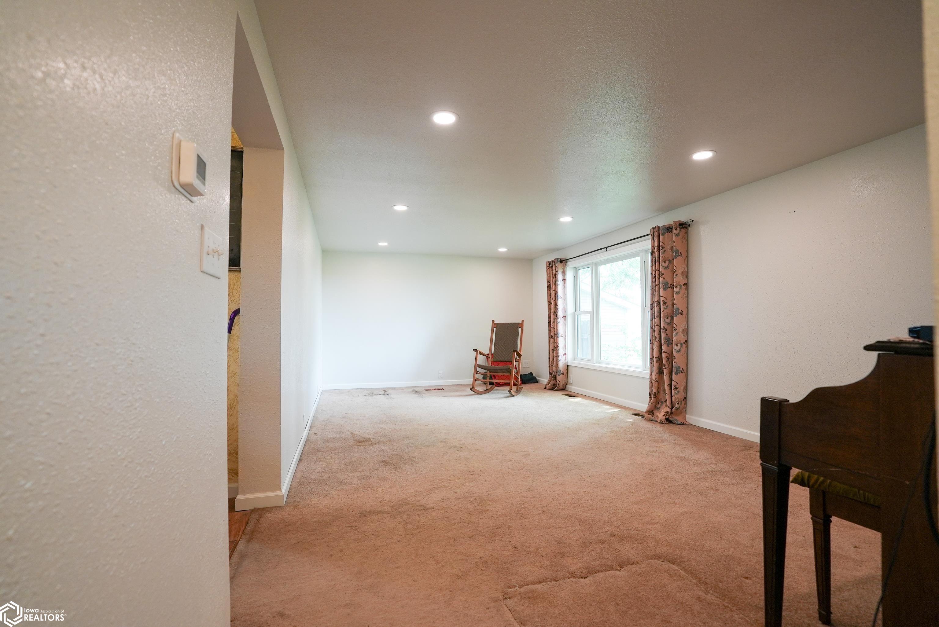 6001 145th Trail, Albia, Iowa image 12