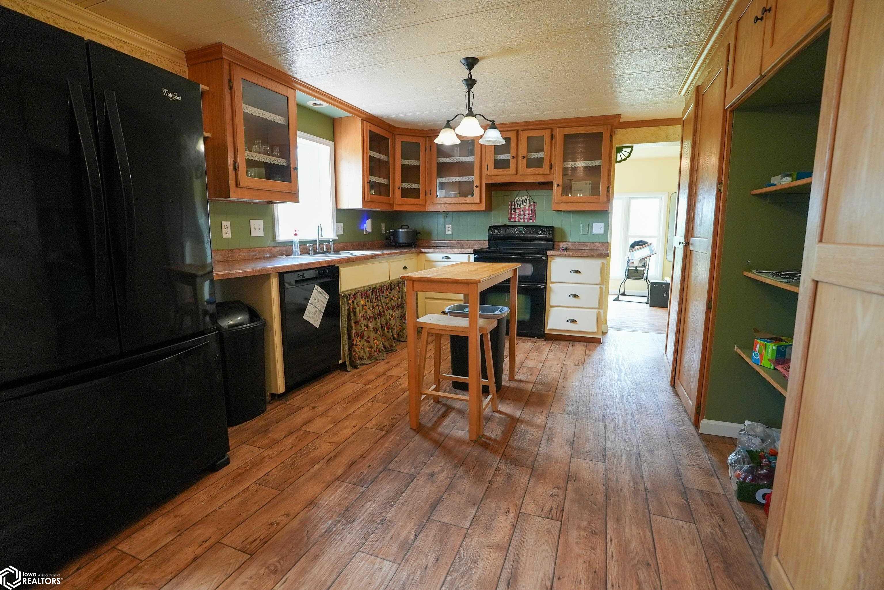 6001 145th Trail, Albia, Iowa image 5