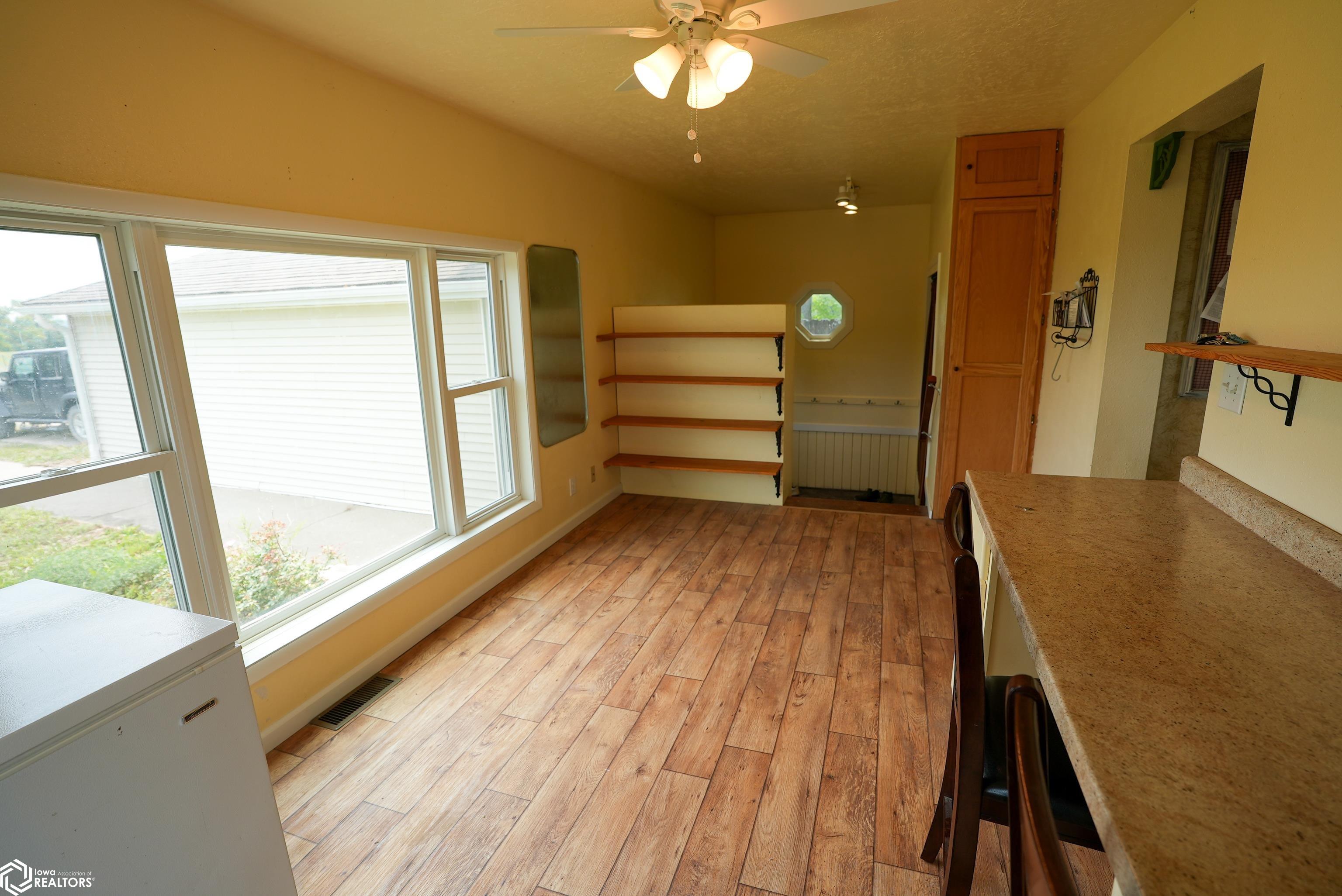 6001 145th Trail, Albia, Iowa image 7