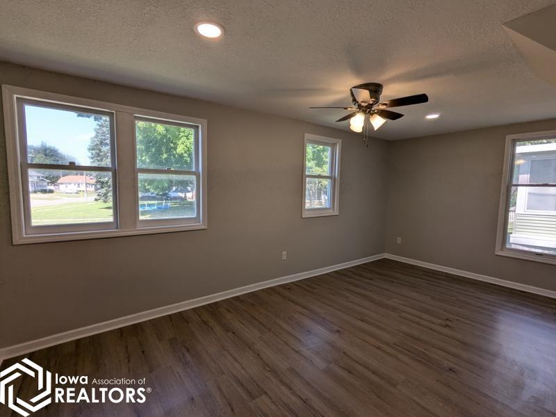1318 South Street, Burlington, Iowa image 9