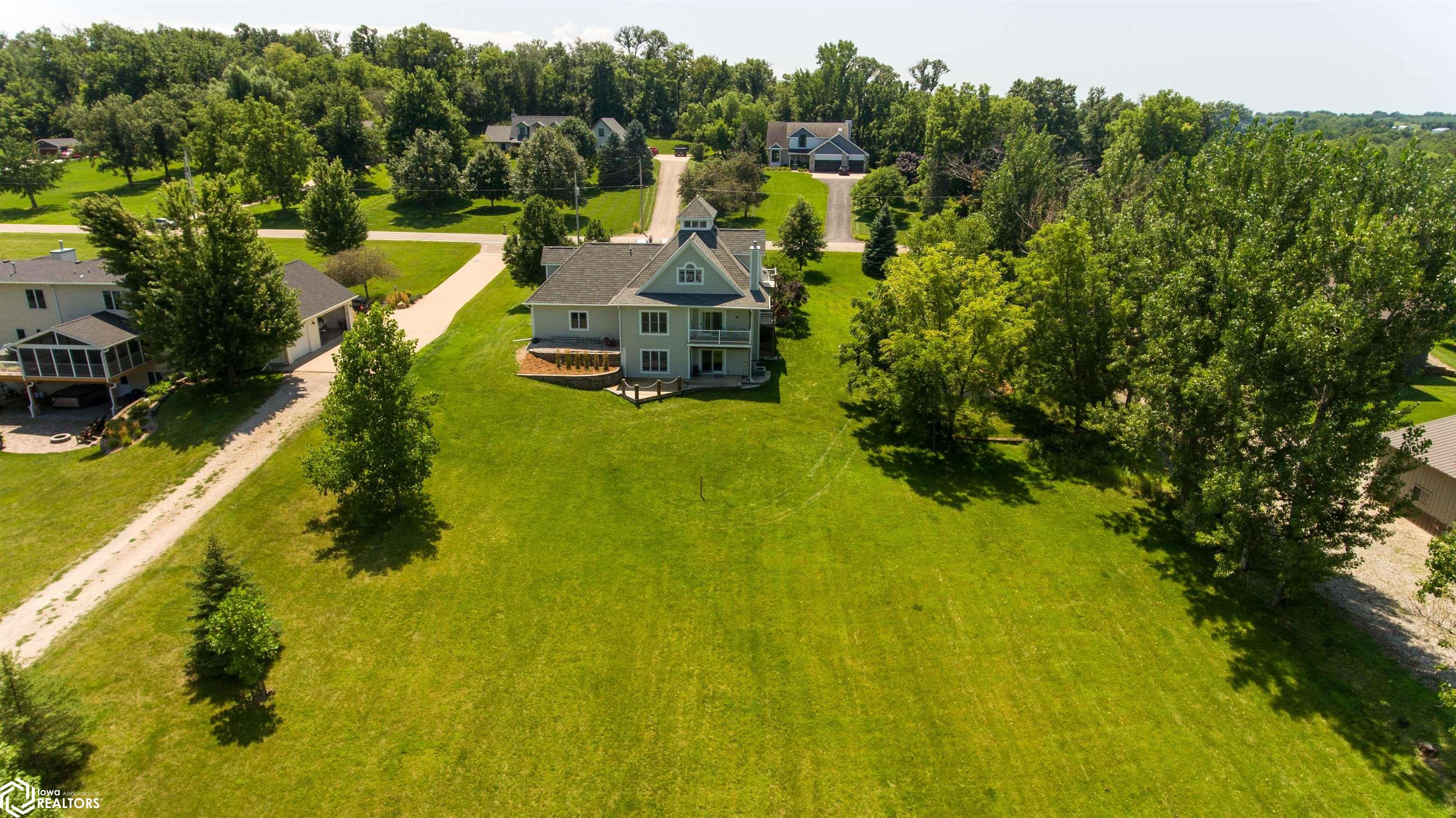 1905 W Olive Street, Marshalltown, Iowa image 32