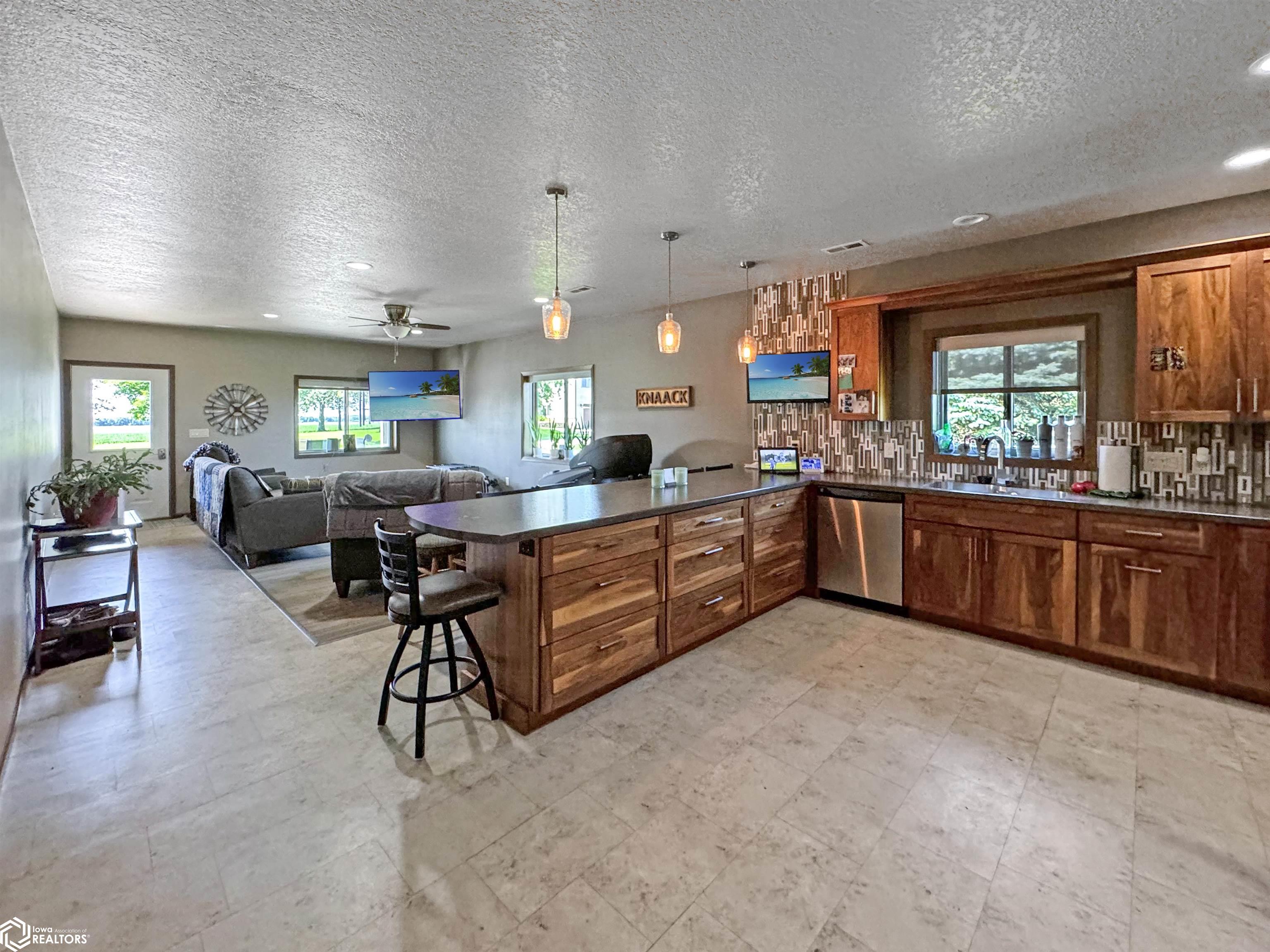 23428 X Avenue, Reinbeck, Iowa image 39