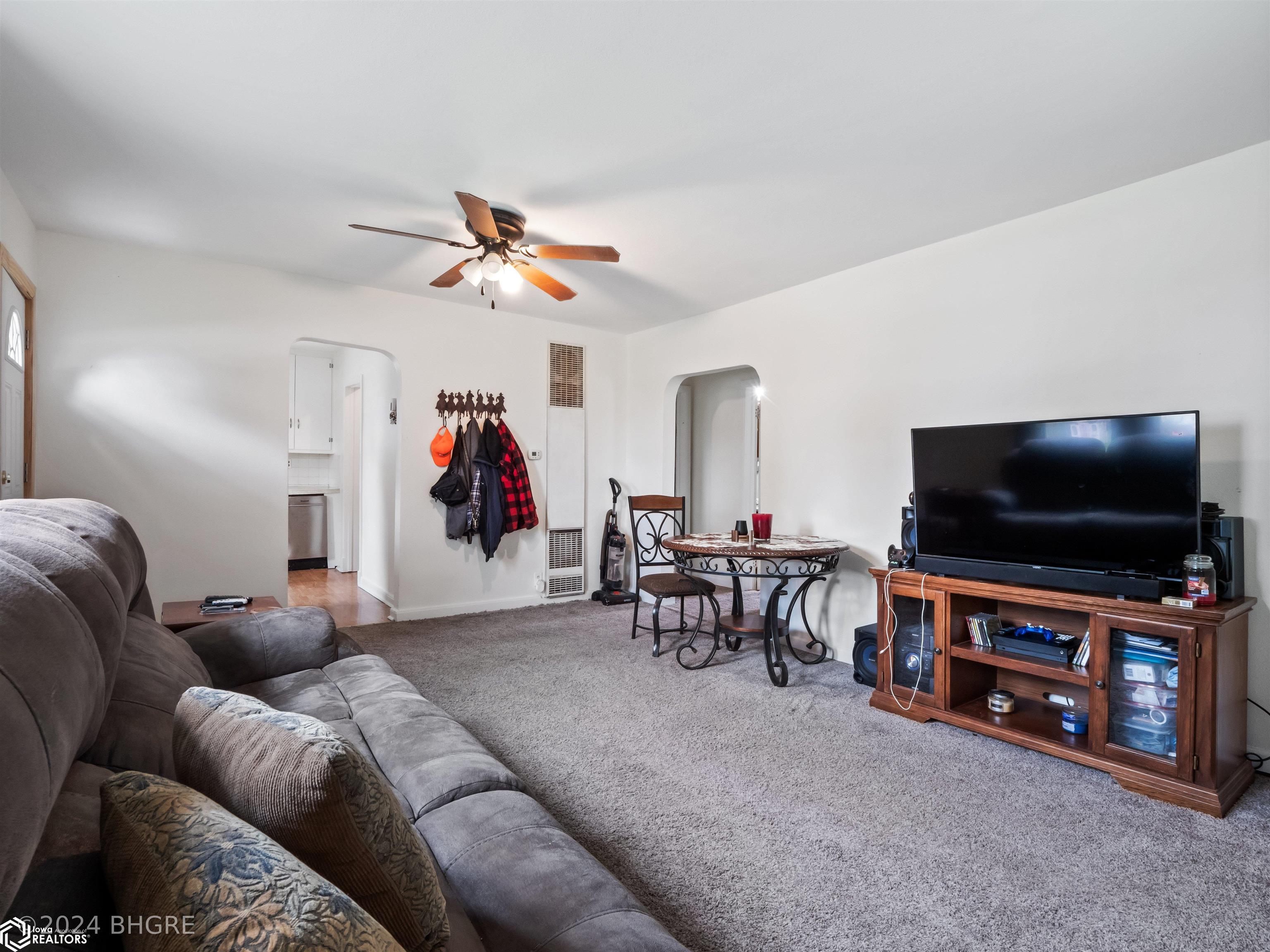 101 N Greeley Street, Corydon, Iowa image 4
