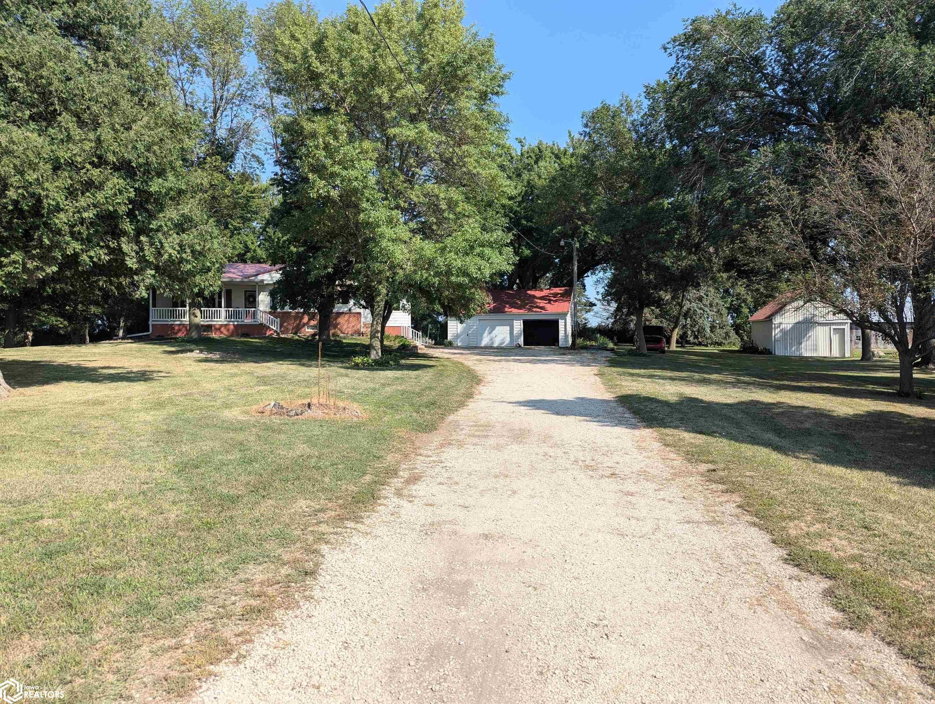 2015 200th St, Humboldt, Iowa image 3