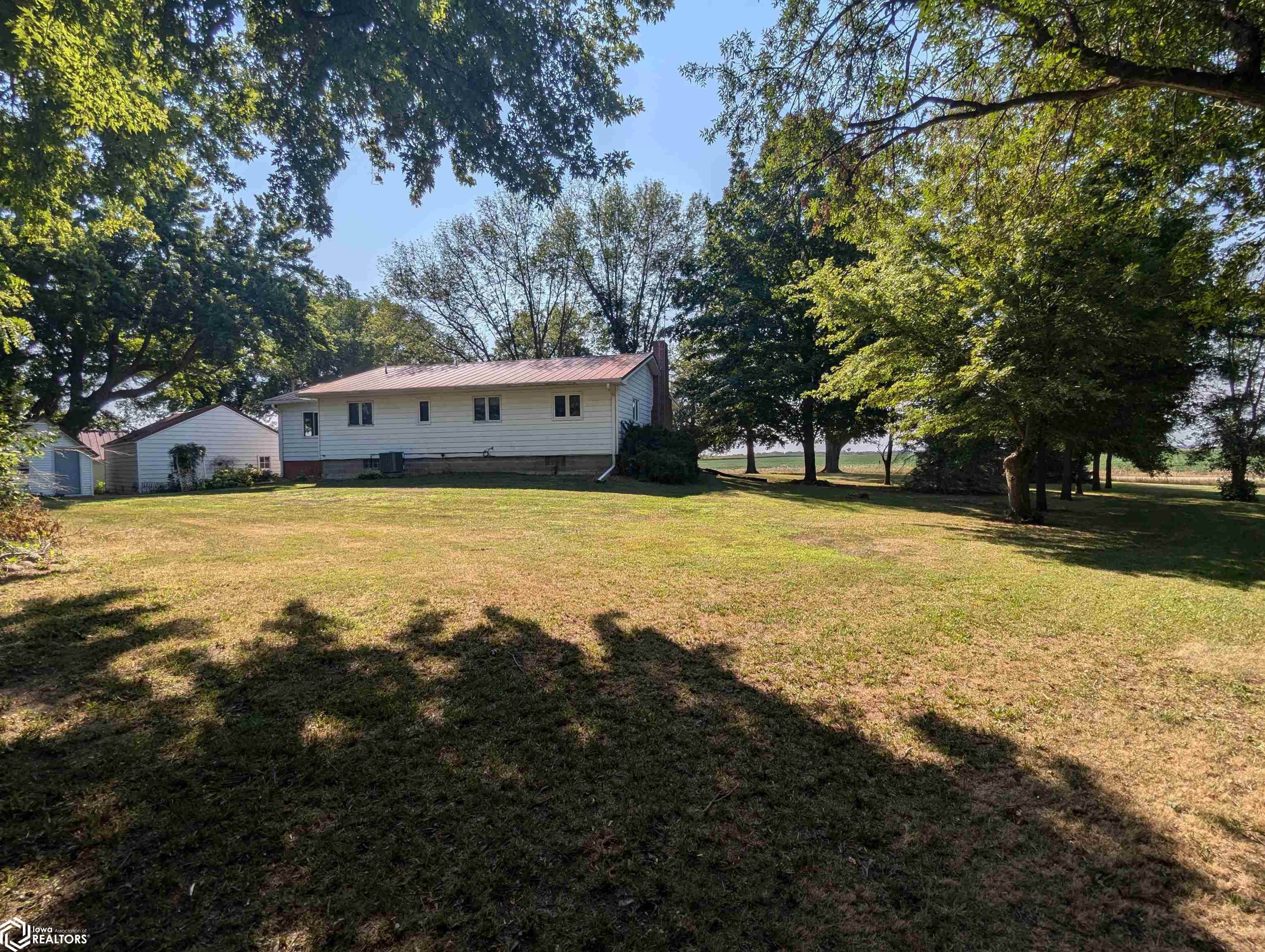 2015 200th St, Humboldt, Iowa image 27