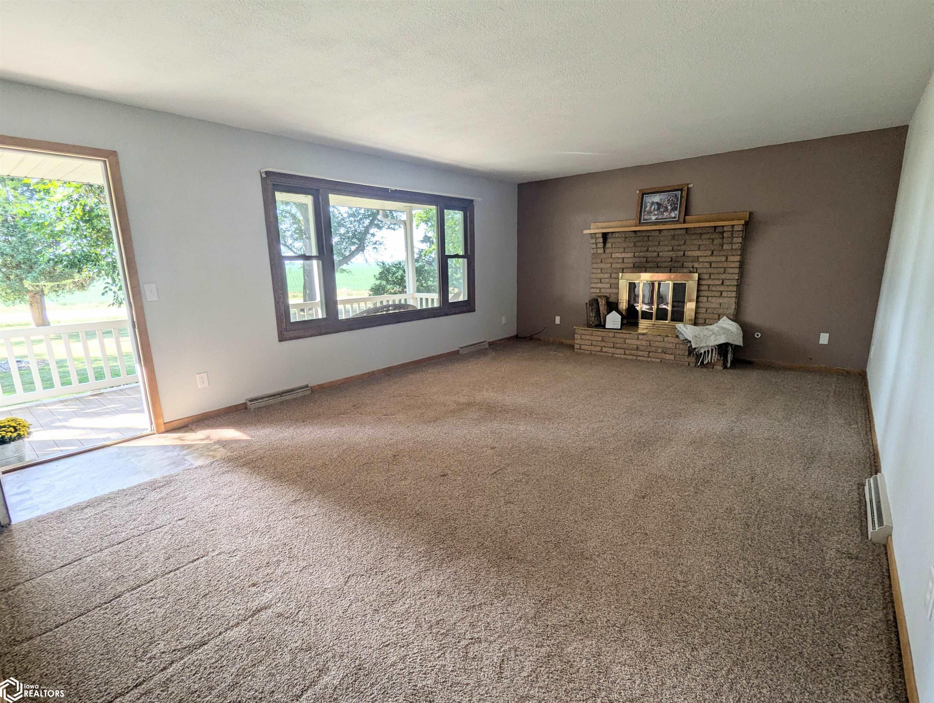 2015 200th St, Humboldt, Iowa image 9