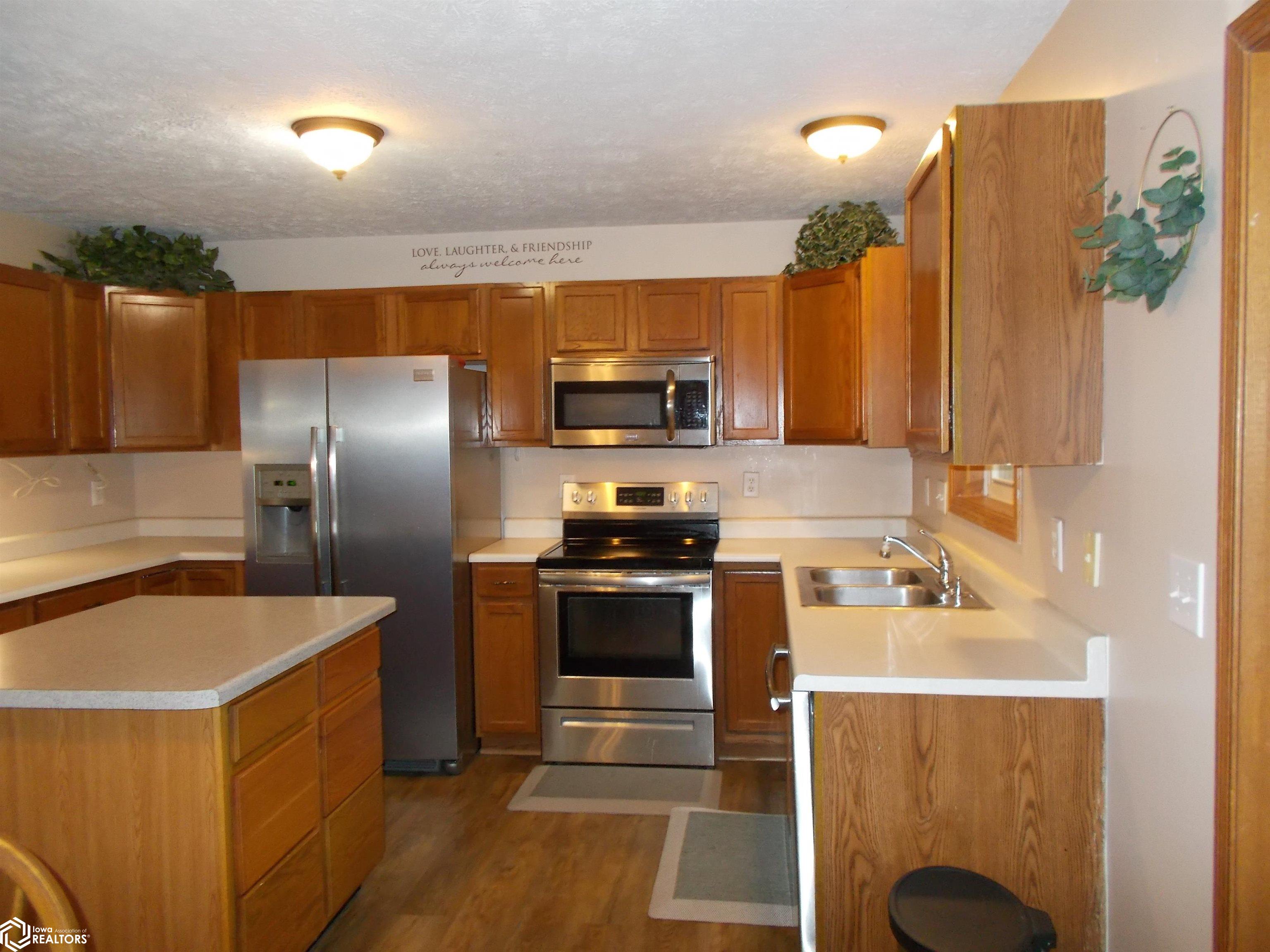 1100 N Pine Street, Creston, Iowa image 14
