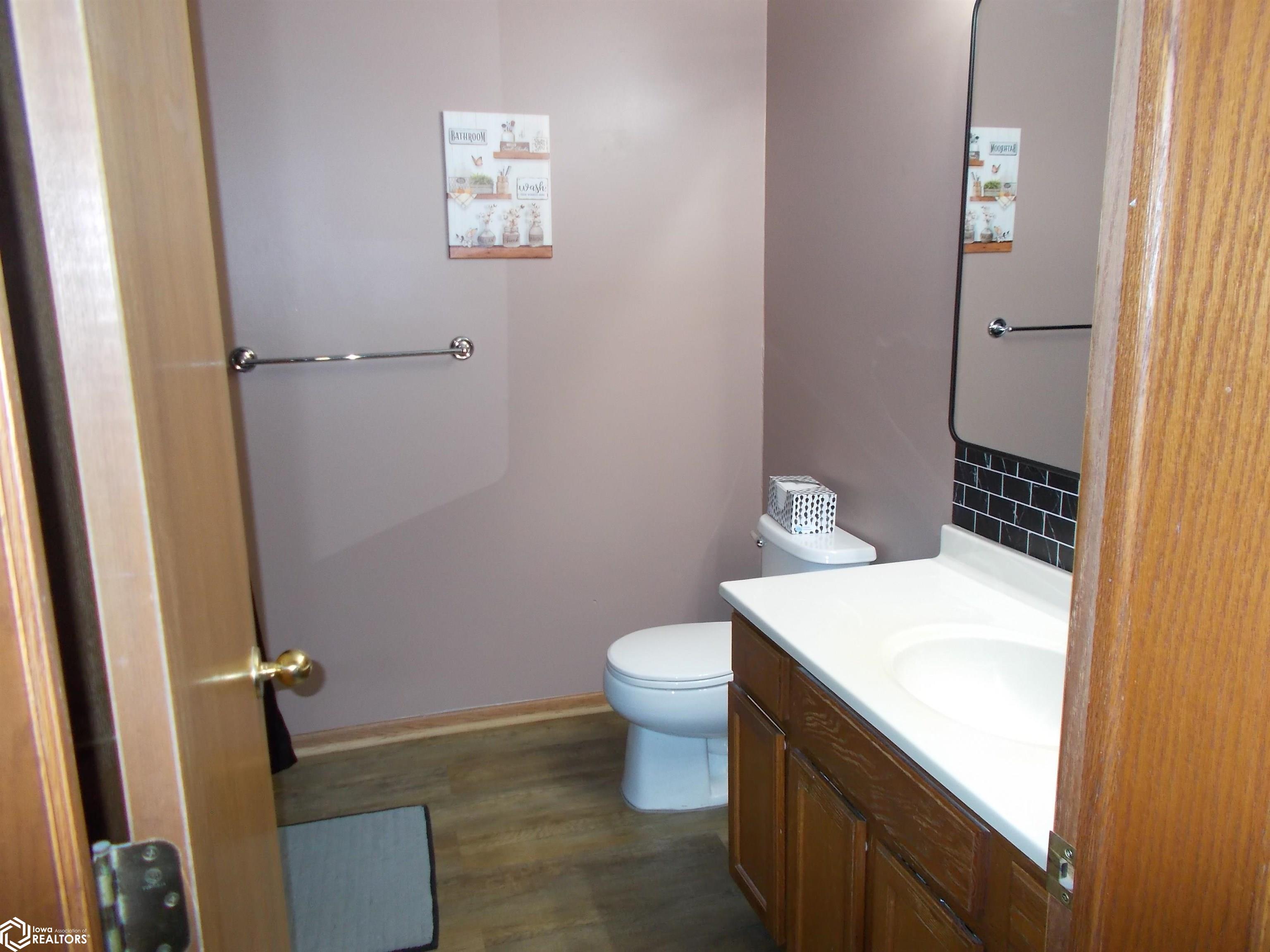 1100 N Pine Street, Creston, Iowa image 20