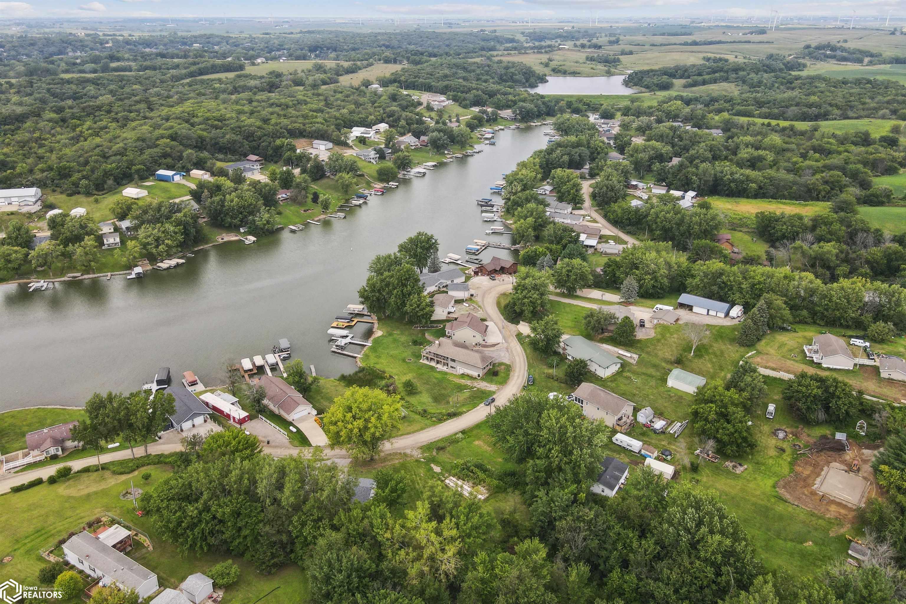283 Eastside Lane, Montezuma, Iowa image 4