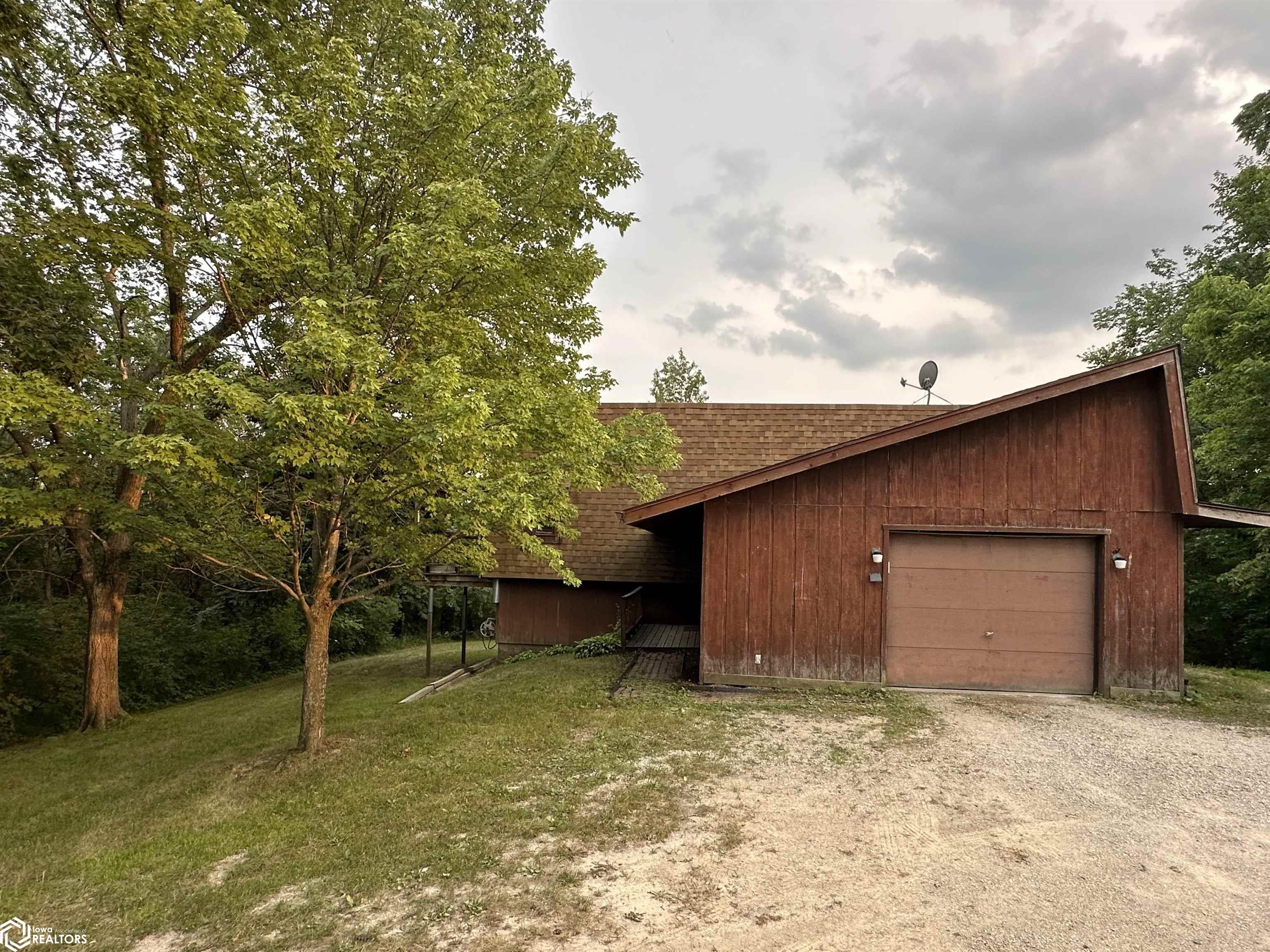 23800 510th Lane, Chariton, Iowa image 2