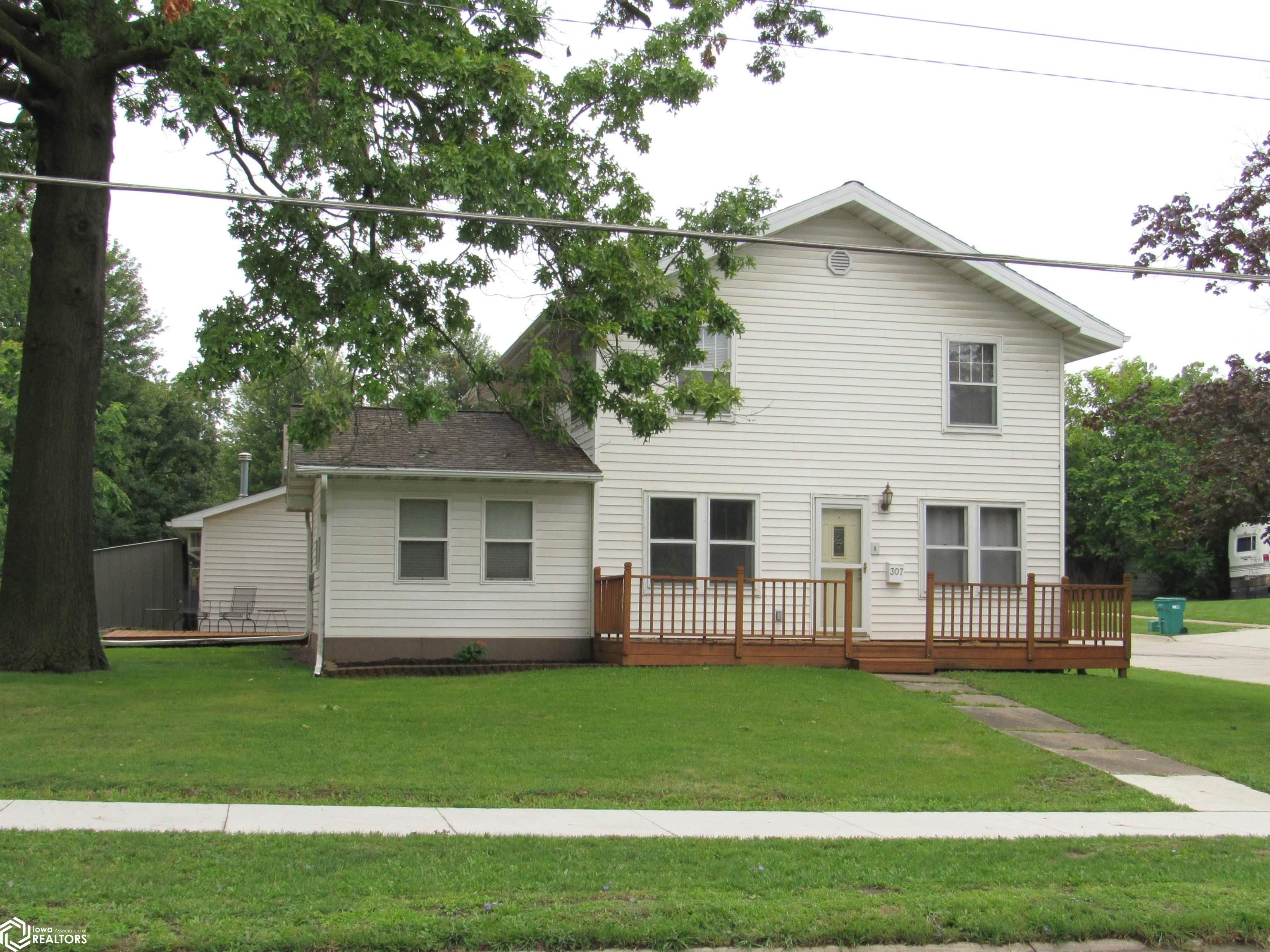 307 N Washington Street, Bloomfield, Iowa image 1