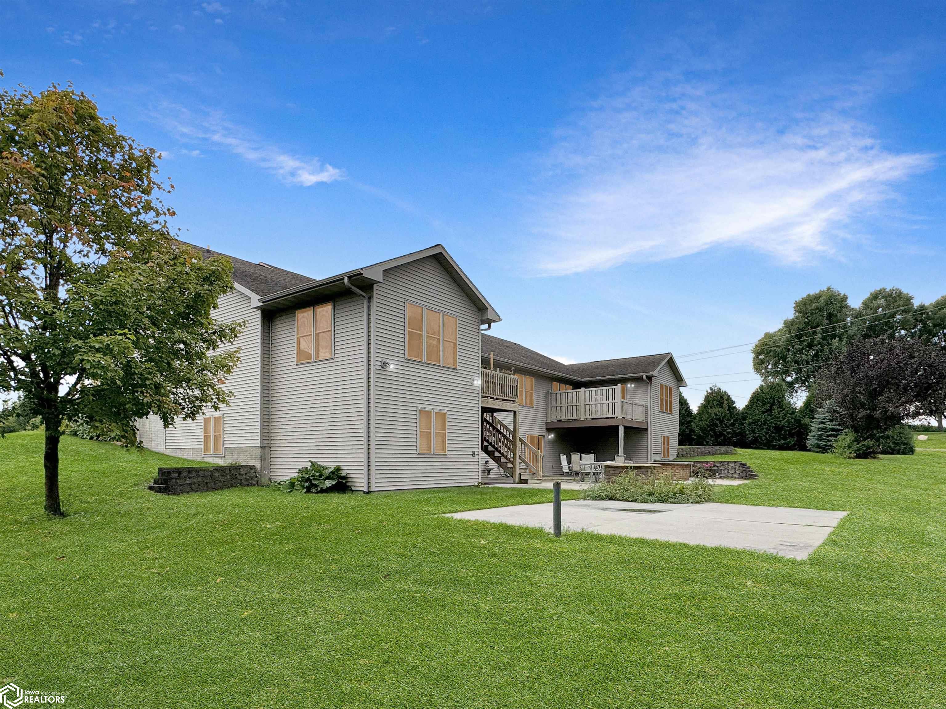 798 B Wilson Street, Traer, Iowa image 2