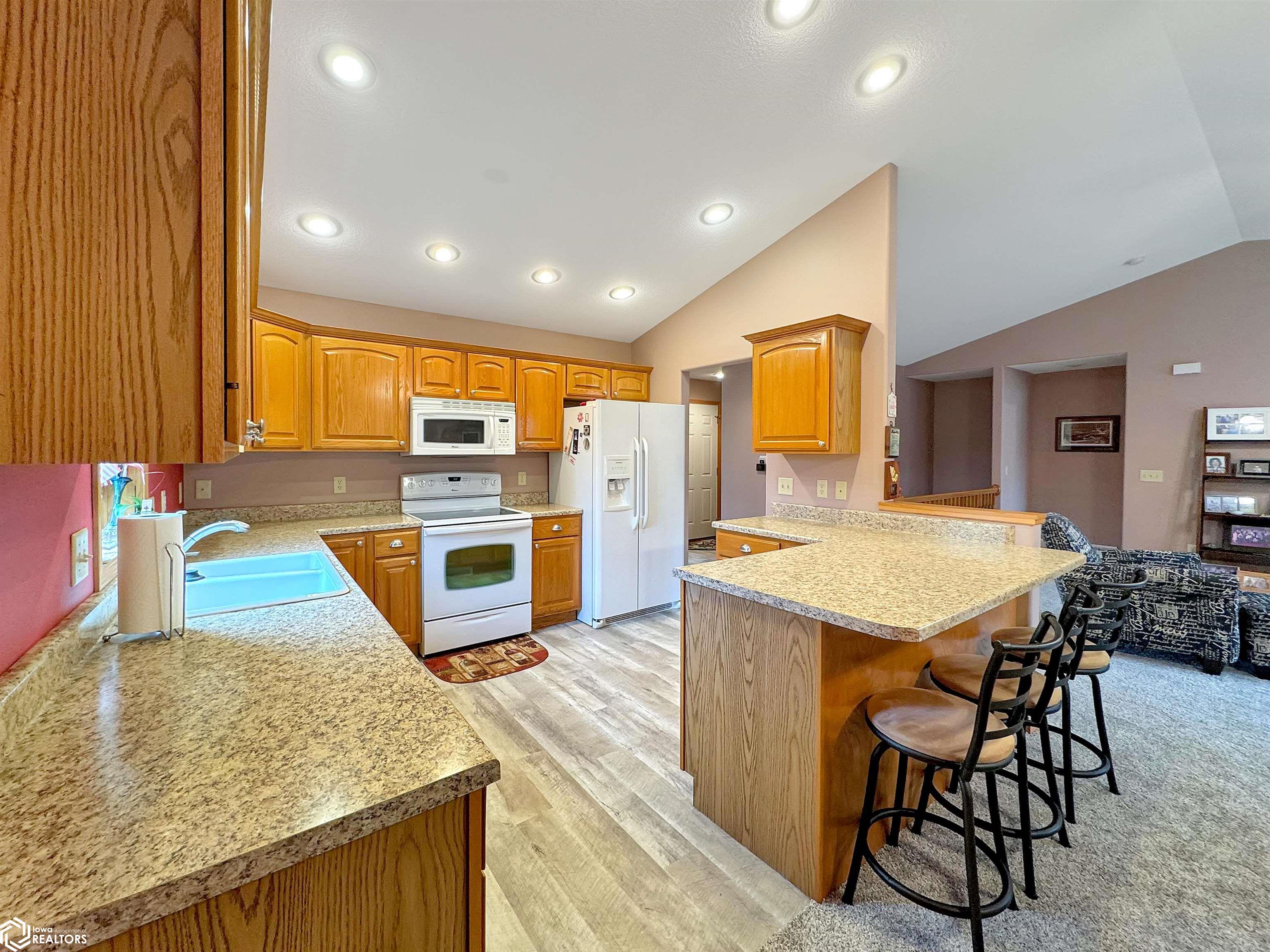 798 B Wilson Street, Traer, Iowa image 9
