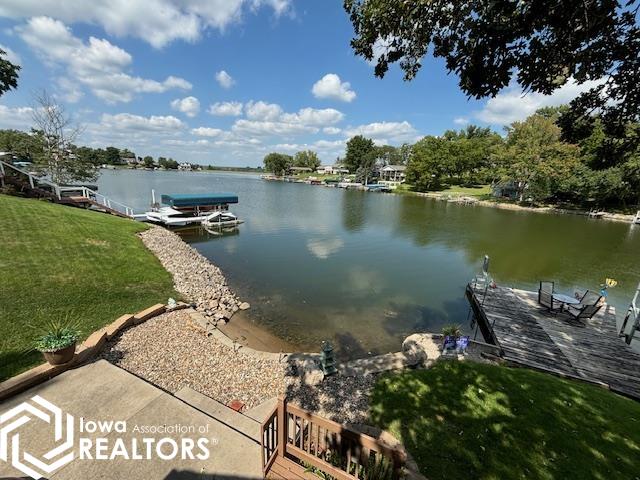 1053 Lakeshore Drive, Brooklyn, Iowa image 3