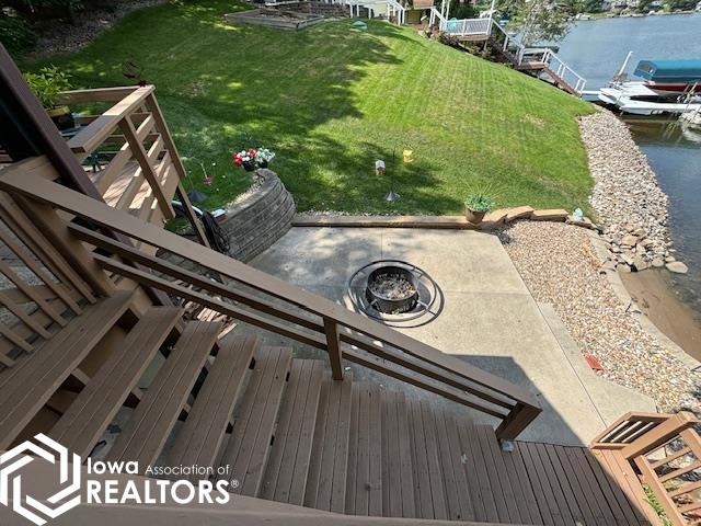 1053 Lakeshore Drive, Brooklyn, Iowa image 10