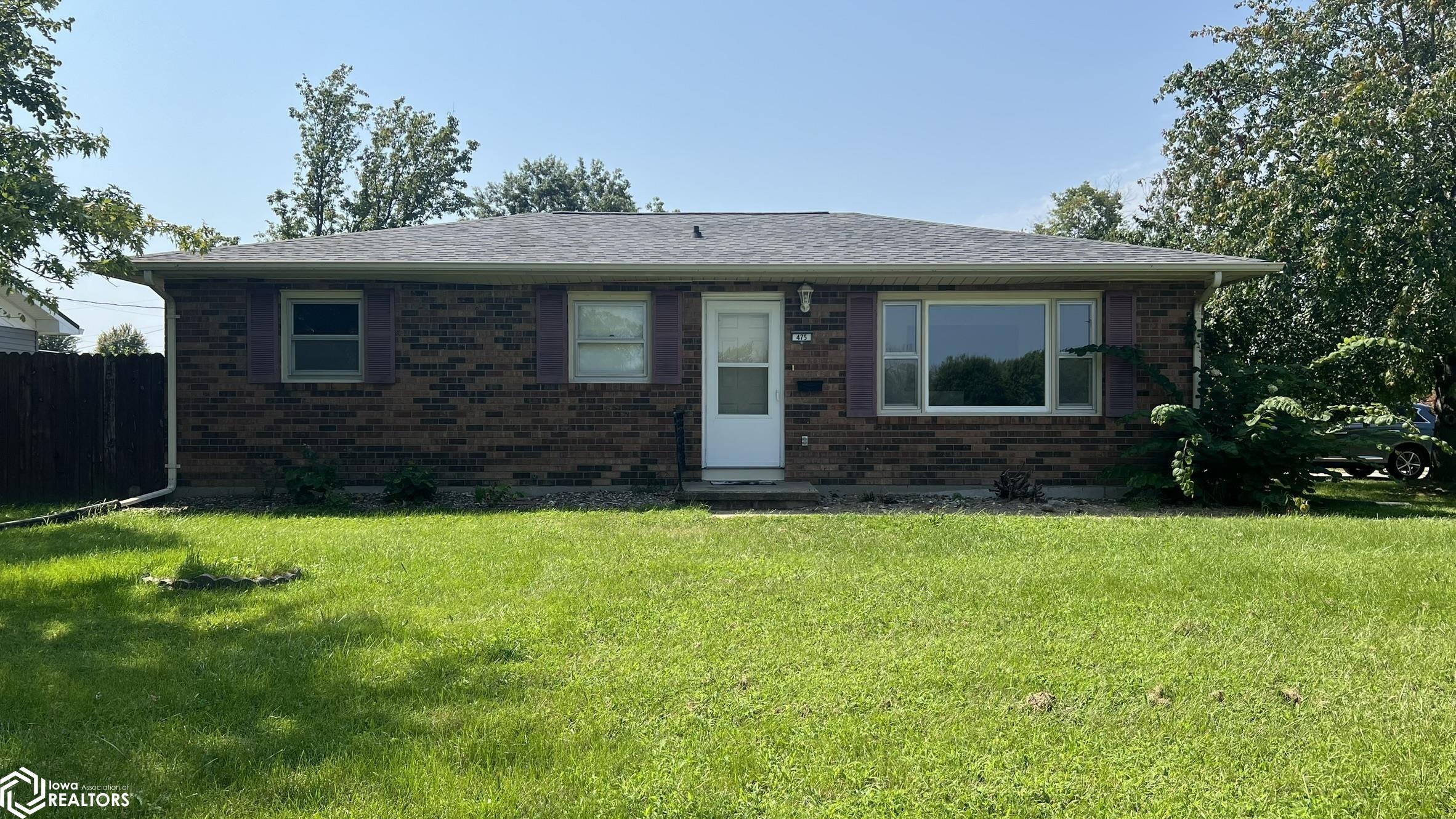 475 N 17th Street, Hamilton, Illinois image 1